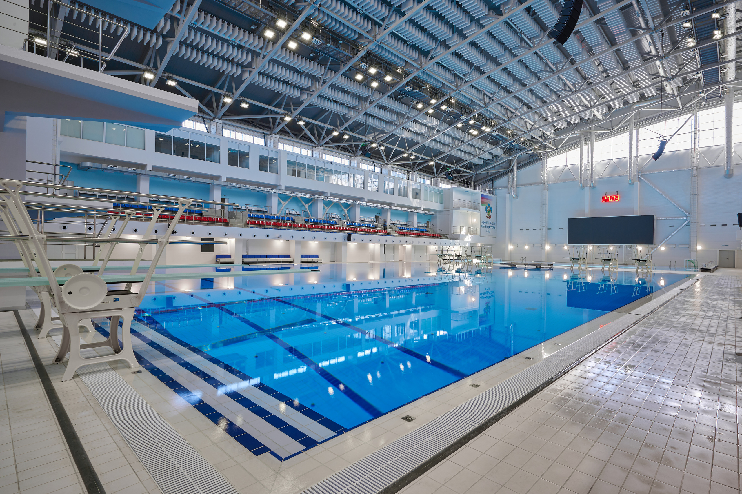 Спортивный водный комплекс. Интерьерный фотограф в Краснодаре