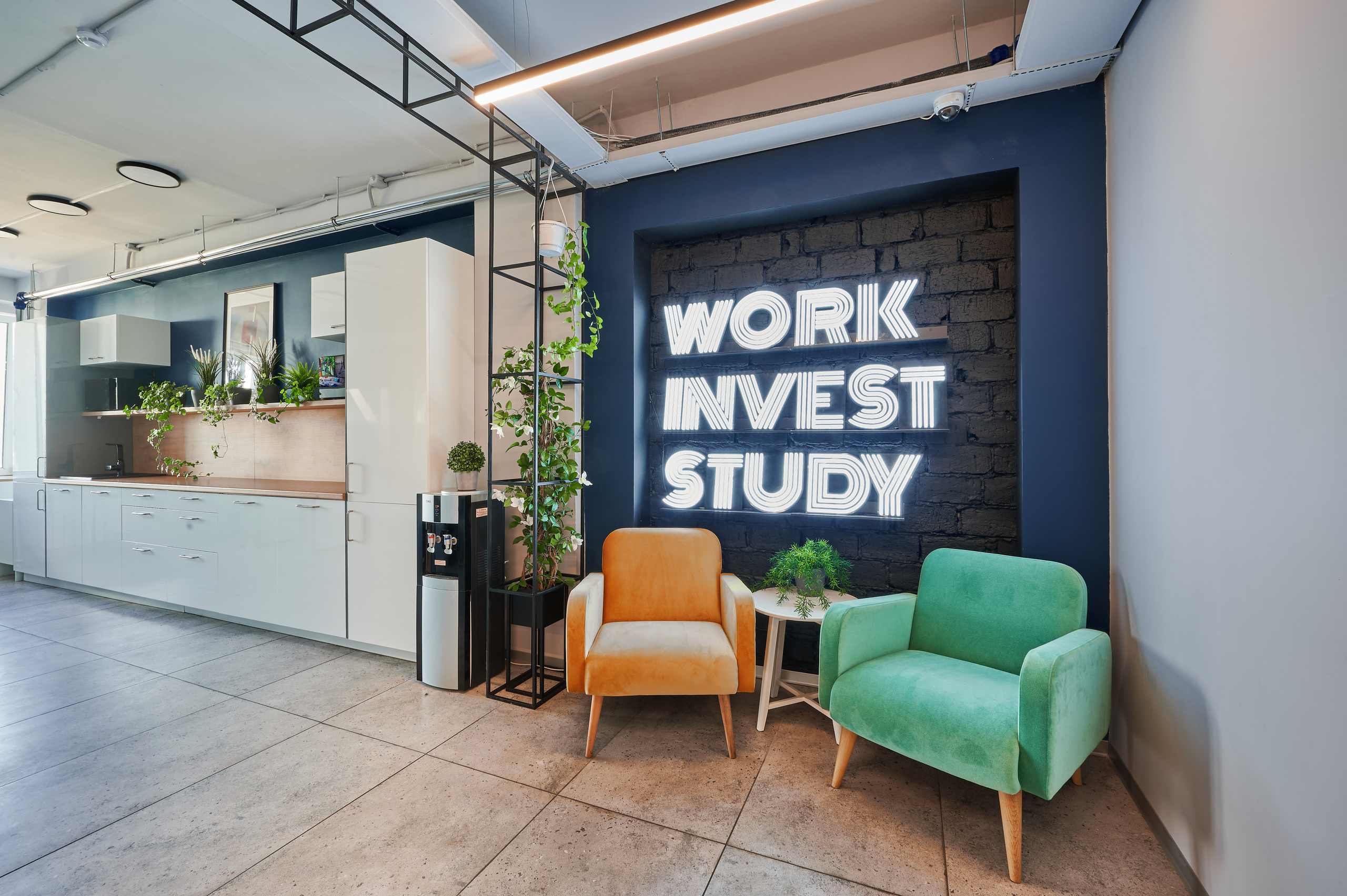 Work invest study. Интерьерный фотограф в Краснодаре