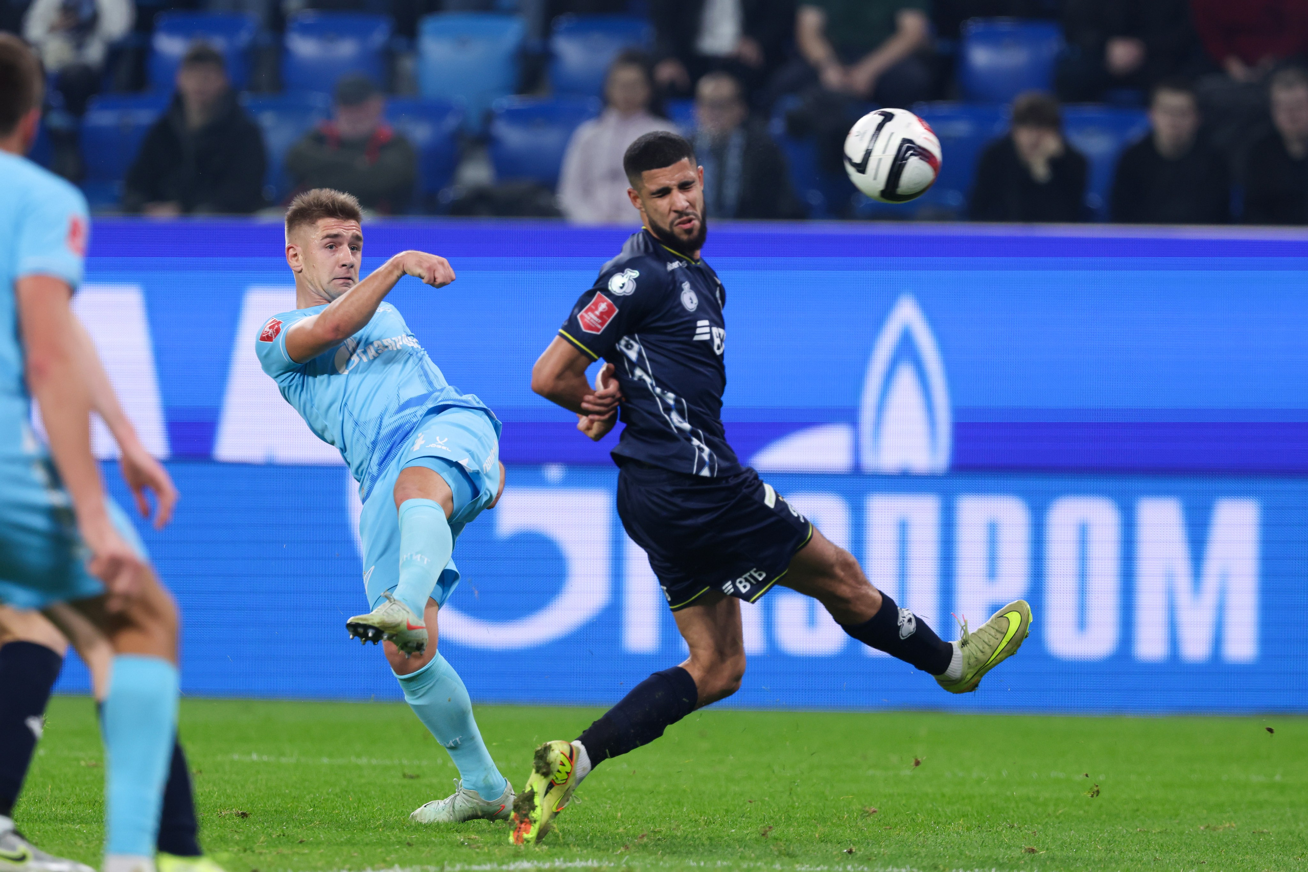 ФК «Зенит — ФК «Динамо» Москва 05.11.2025. Спортивный и репортажный фотограф Антон Тереханов