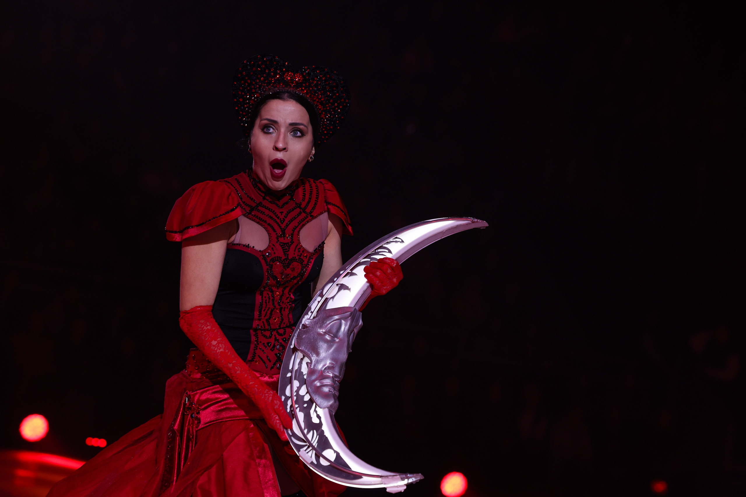 «Вечера на хуторе» ледовое шоу 25.12.2025. Спортивный и репортажный фотограф Антон Тереханов