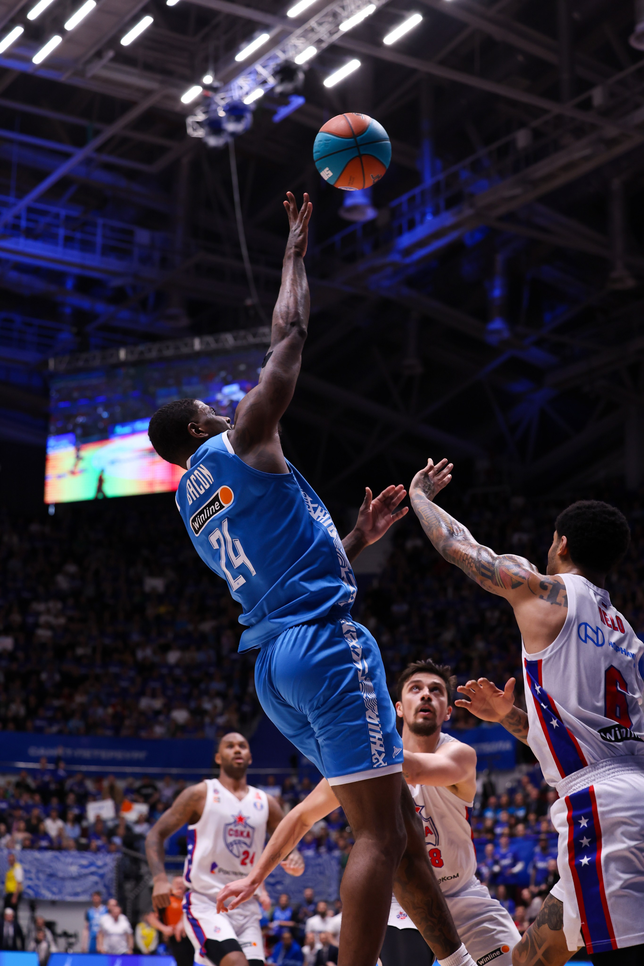 БК «Зенит» — БК «ЦСКА» финал ЕЛ ВТБ 1 игра 27.05.2025. Спортивный и репортажный фотограф Антон Тереханов