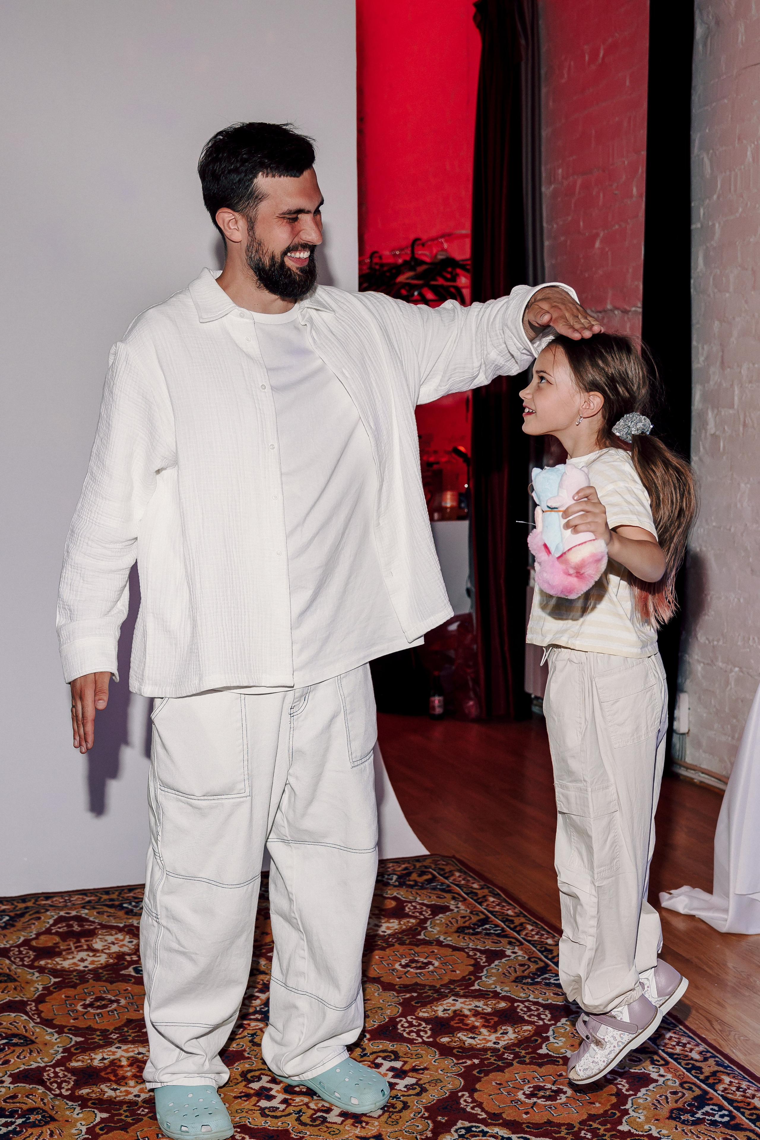 Выпускной курса «Журфак» 2025. Лёшка Варзегов — фотограф