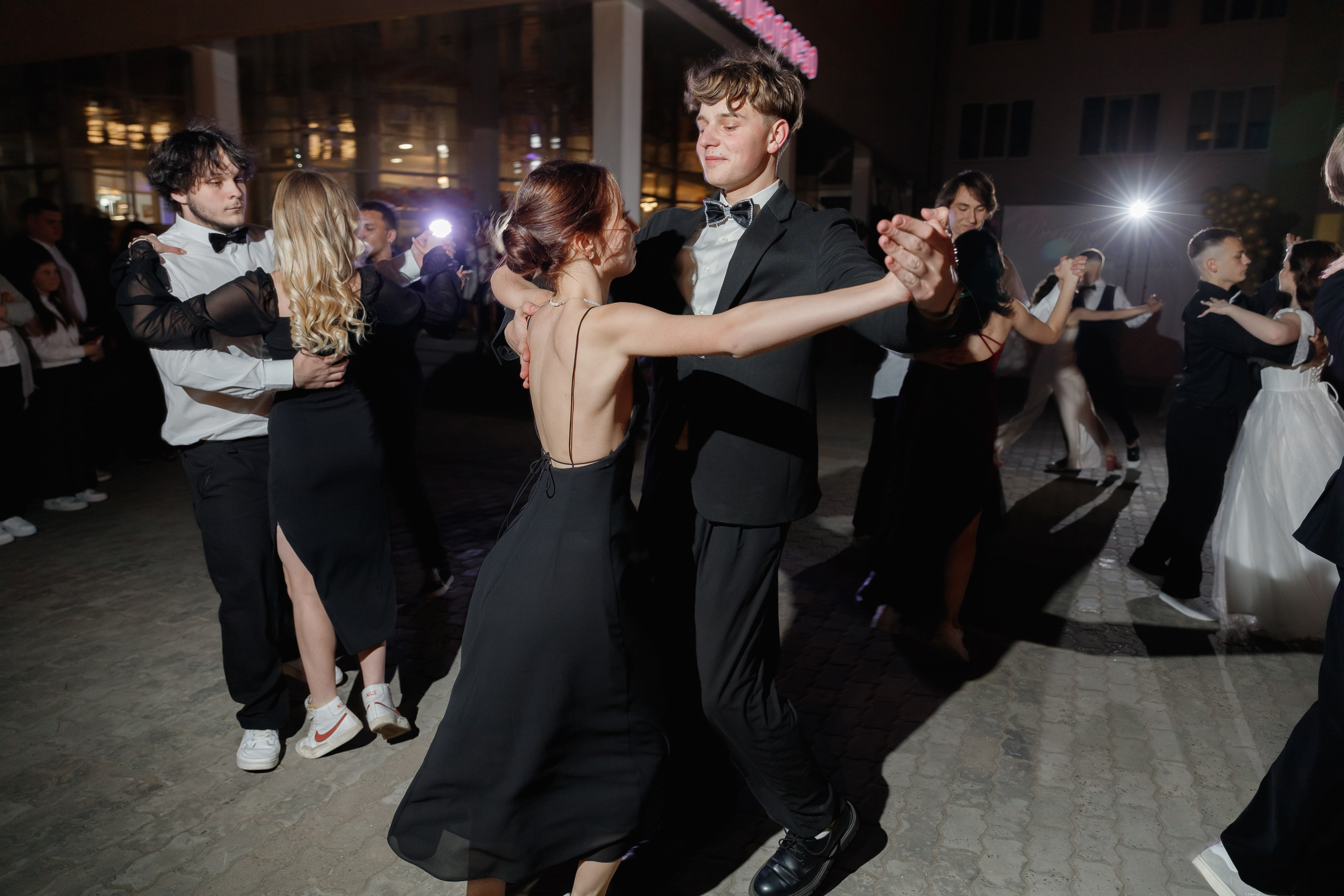 Школьный выпускной 2023 год в Минске. Свадебный фотограф в Минске/Беларуси Сергей Спиридонов