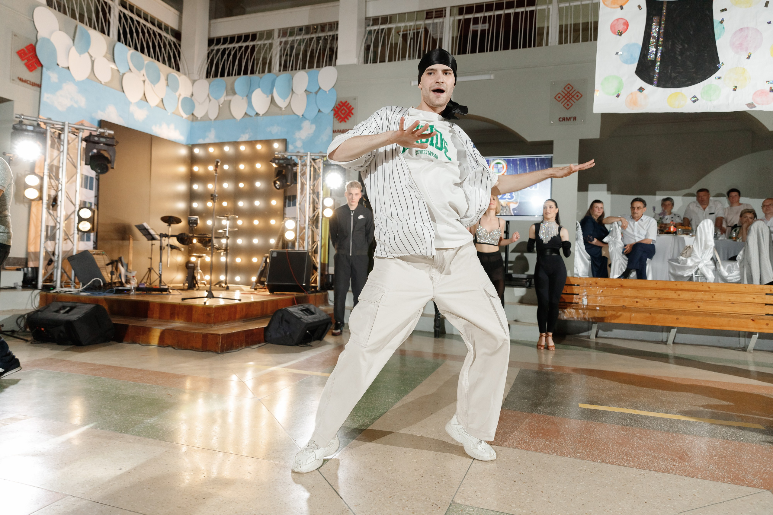 Школьный выпускной 2023 год в Минске. Свадебный фотограф в Минске/Беларуси Сергей Спиридонов