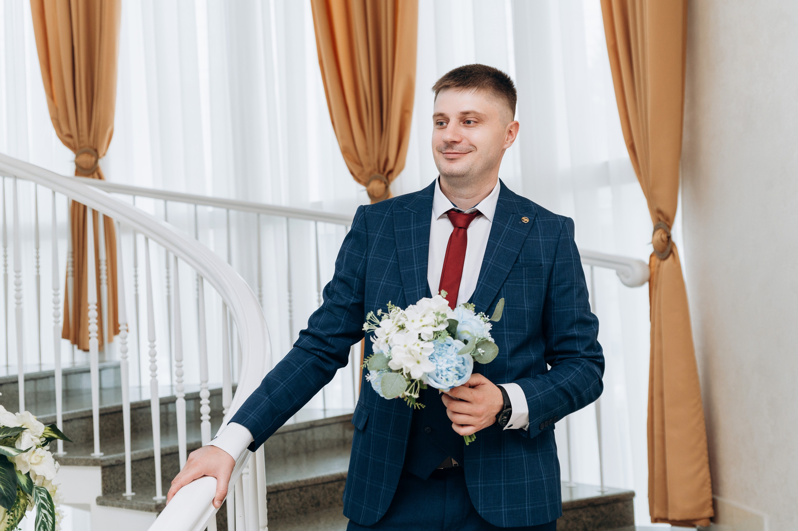 Прогулка, регистрация, банкет. Фотограф в Новосибирске