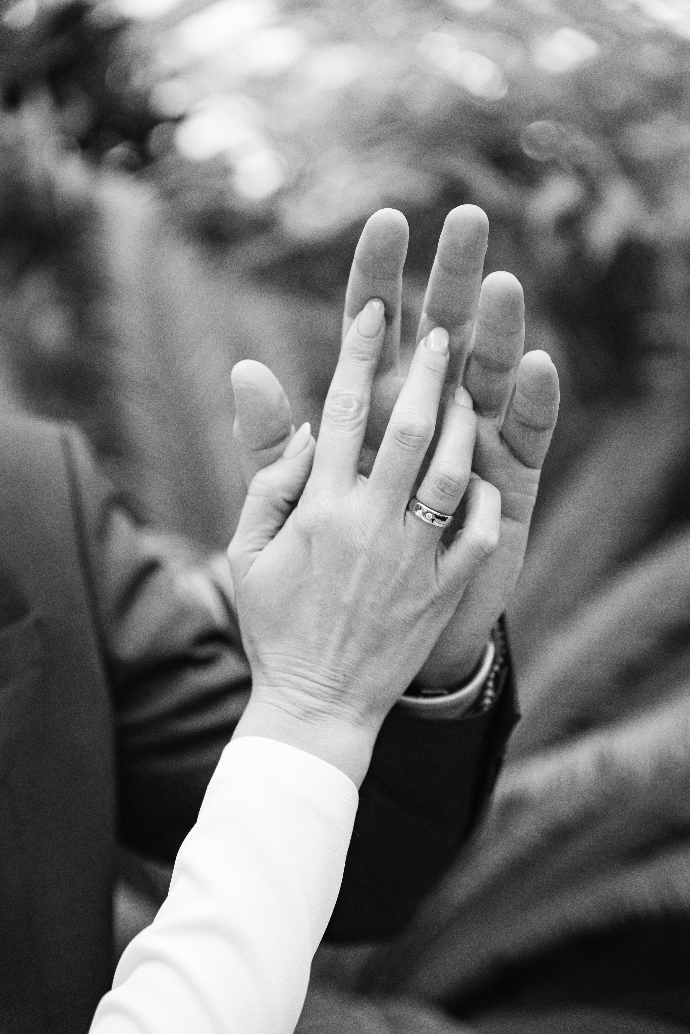 Свадебный фотограф в Екатеринбурге и области: съемка вашего особенного дня. Ваш персональный фотограф в Екатеринбурге и области