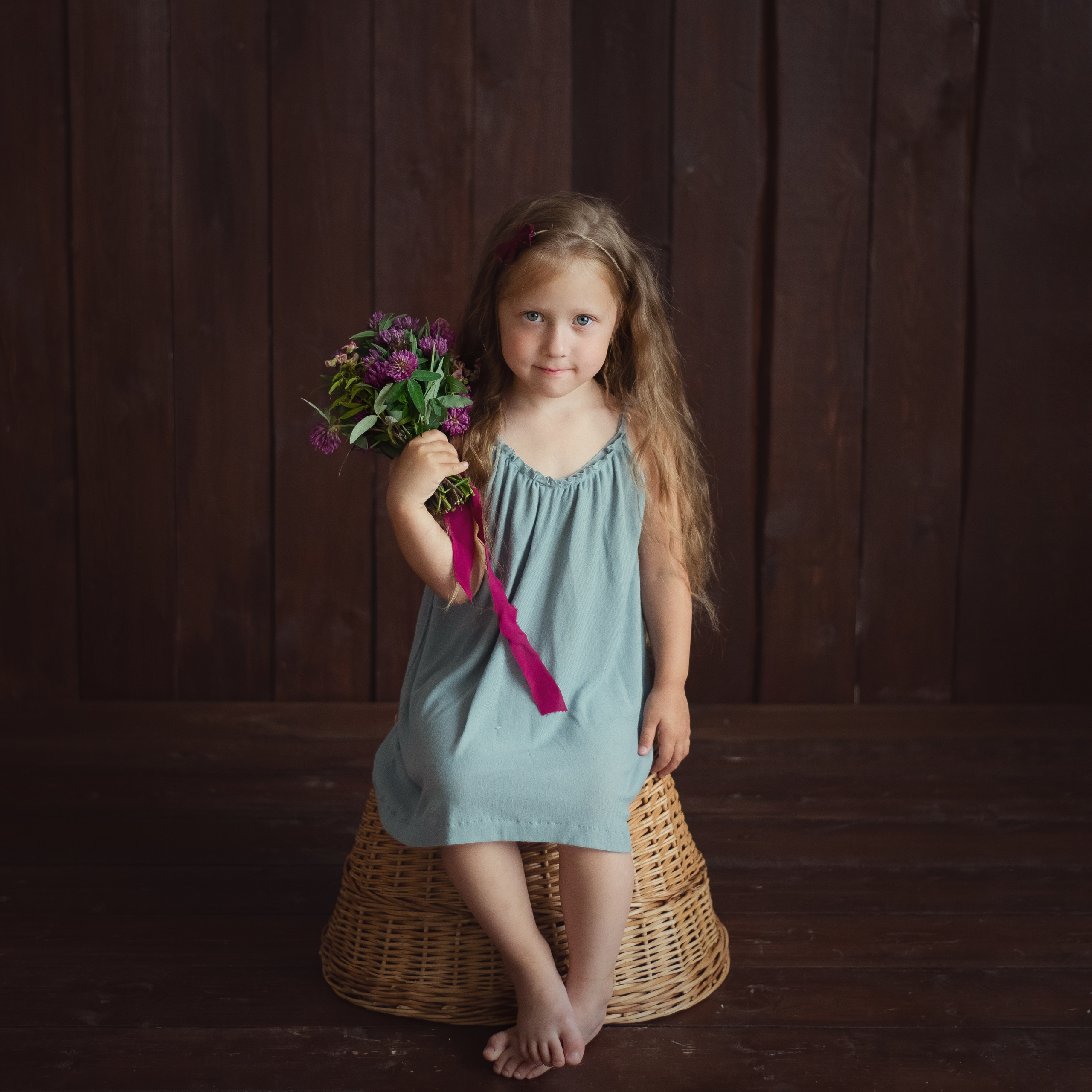 Детские фотографии, фотографии детей, детская фотосессия. Фотограф новорожденных , семейный и  детский фотограф в Пскове Иванова