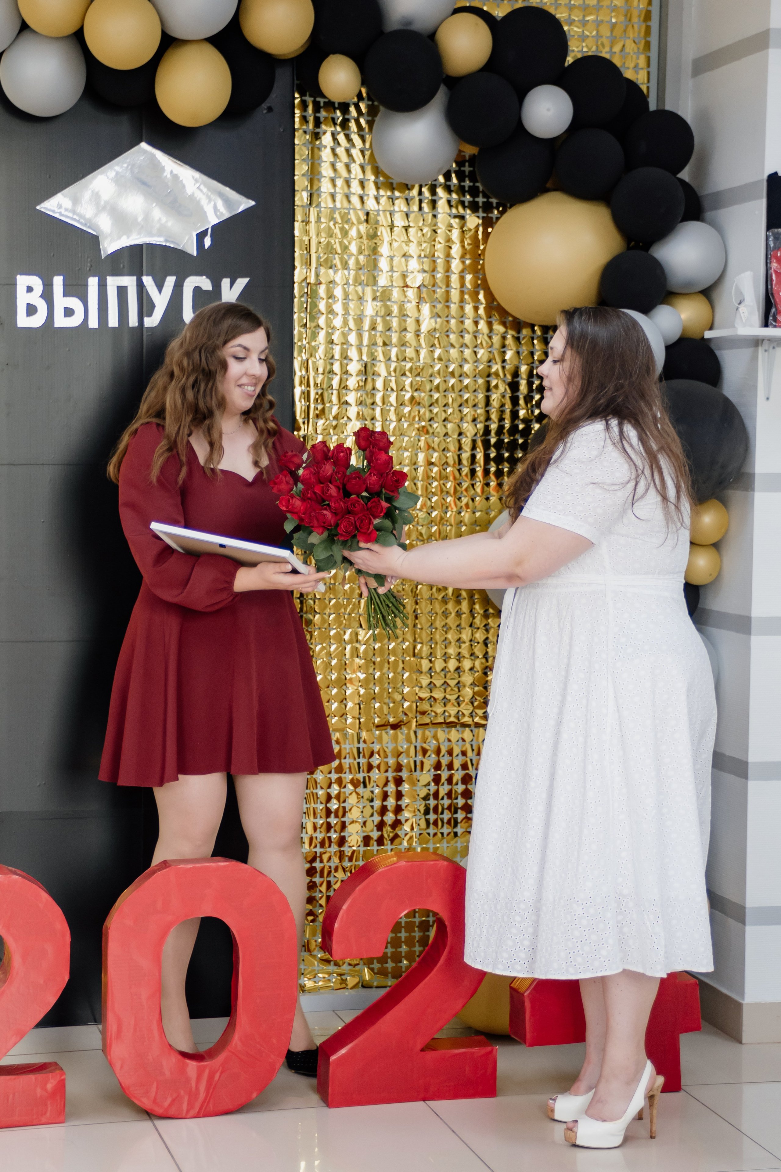 Выпускной: компьютерная академия Топ. Фотограф в Твери Дементьева Анастасия