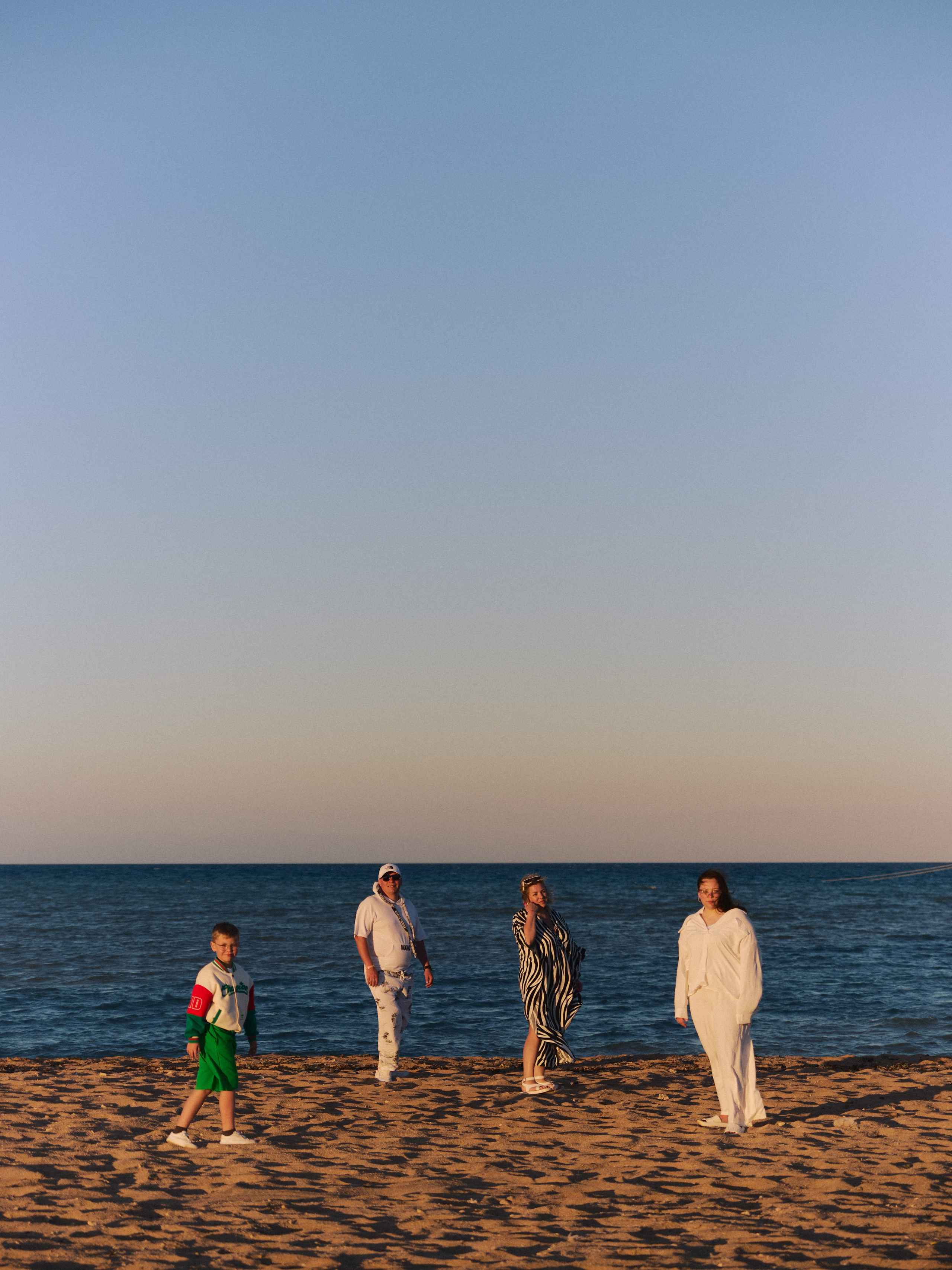 Позы для семейных и групповых съёмок. Jorgis Talè — photographer, kind person, teacher of arts and other mag