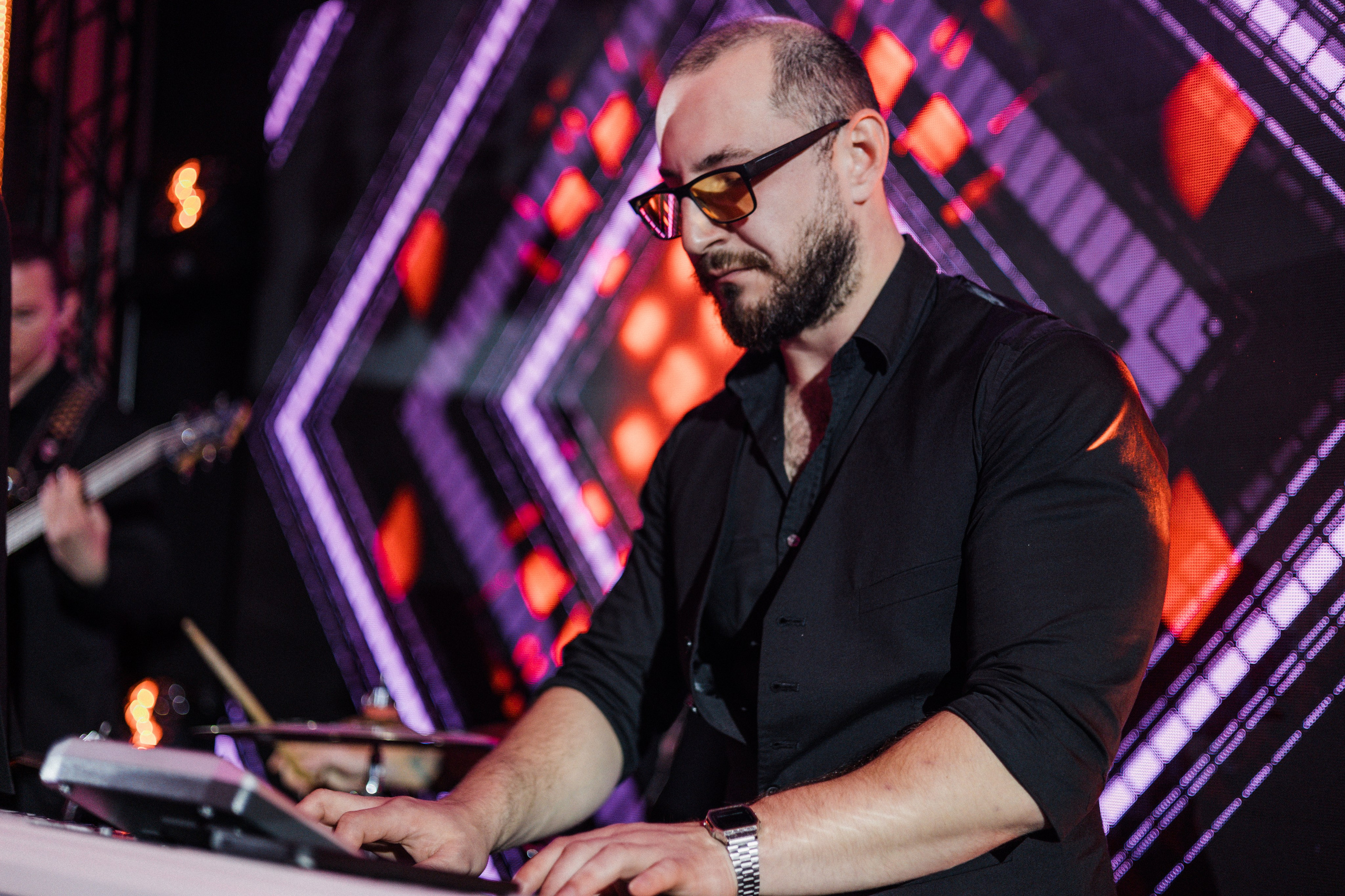 Кавер-группа на свадьбу, корпоратив, бизнес-мероприятие|Краснодар, Ростов, Сочи, Крым