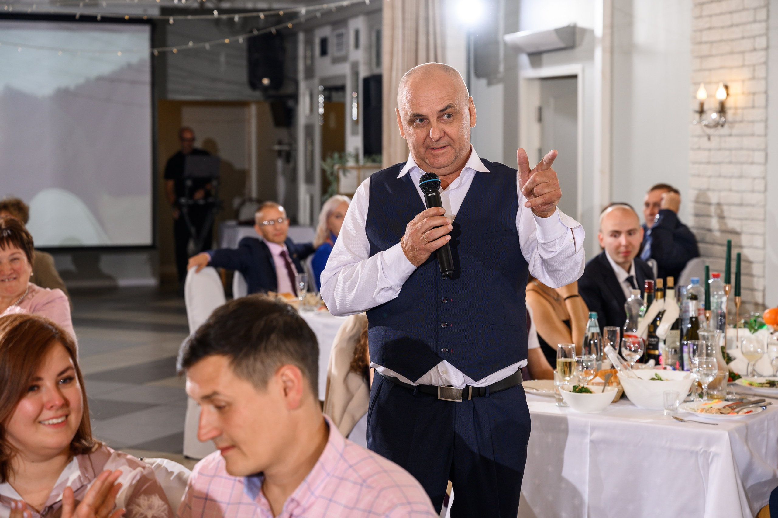 Свадебный фотограф Москва Бережки холл. Свадебный фотограф Москва Юрий Кульман