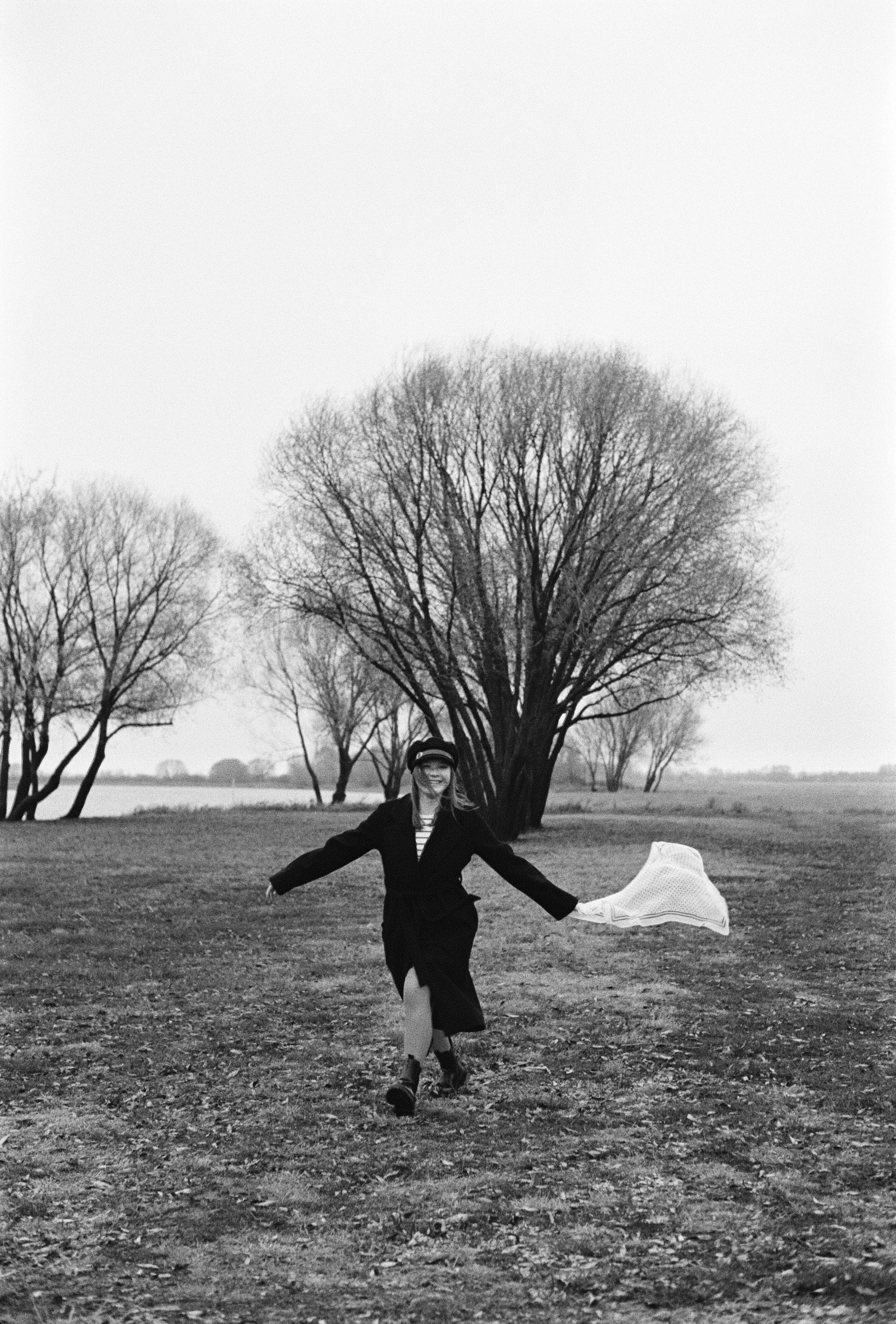 A. Стилист и плёночный фотограф Анастасия Шлокова в Санкт-Петербурге и Москве