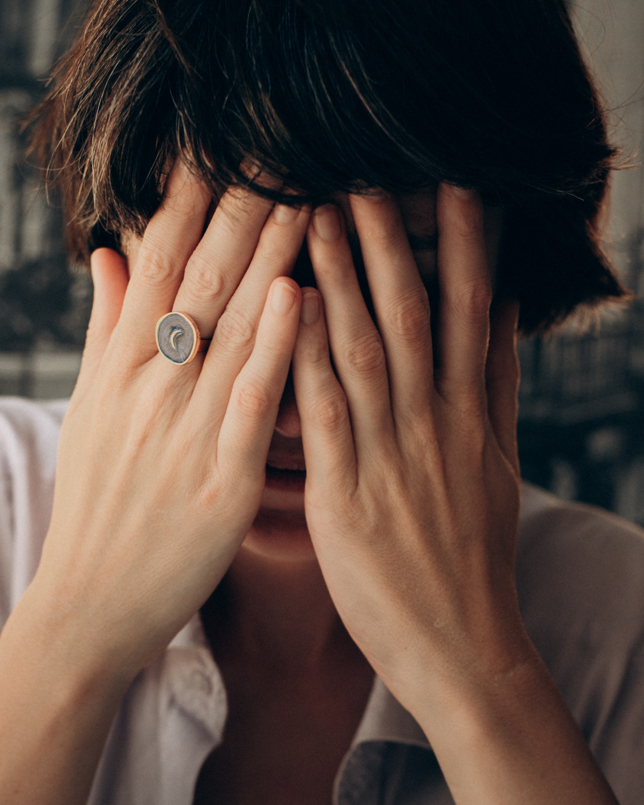ASSA. A SMALL WALKING IN PORTO. Anastasiia Antoniuk portrait, family and couple photographer, Portugal
