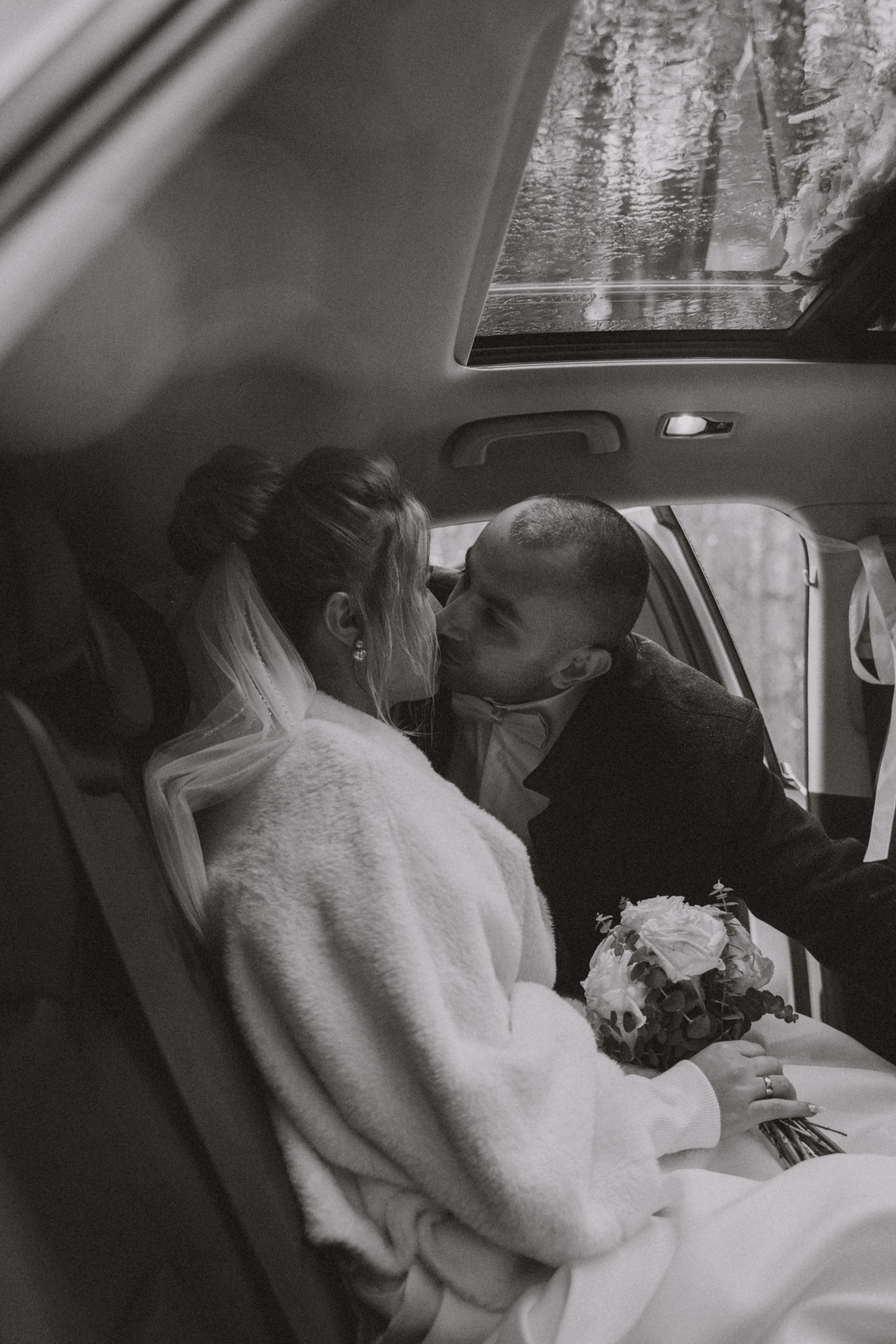 Денис и Ирина. Свадебный и индивидуальный фотограф в Суворове Клюева Мария