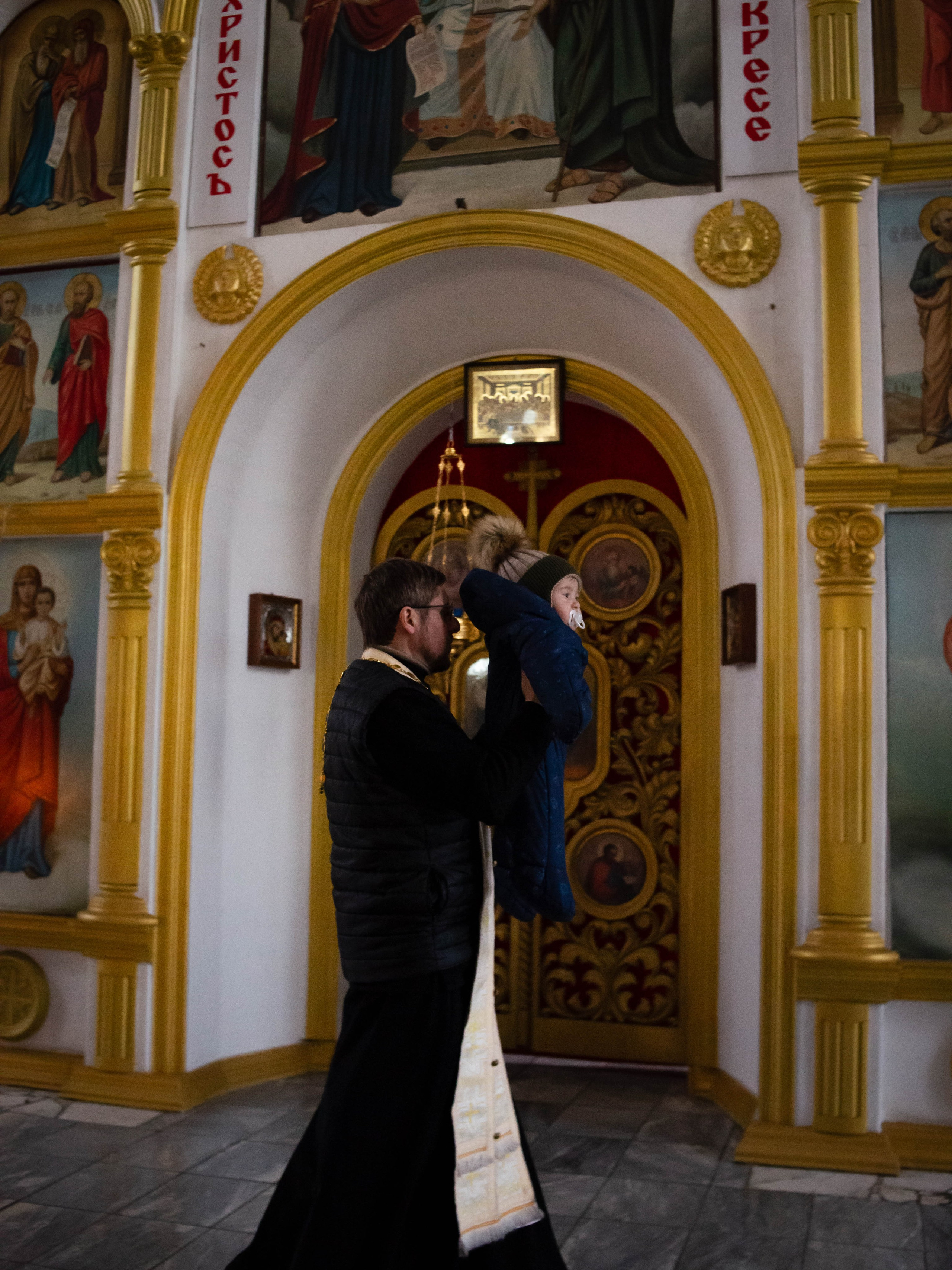 Крещение Эмира. Семейный фотограф Софи Симакова в Волгограде и Волжском