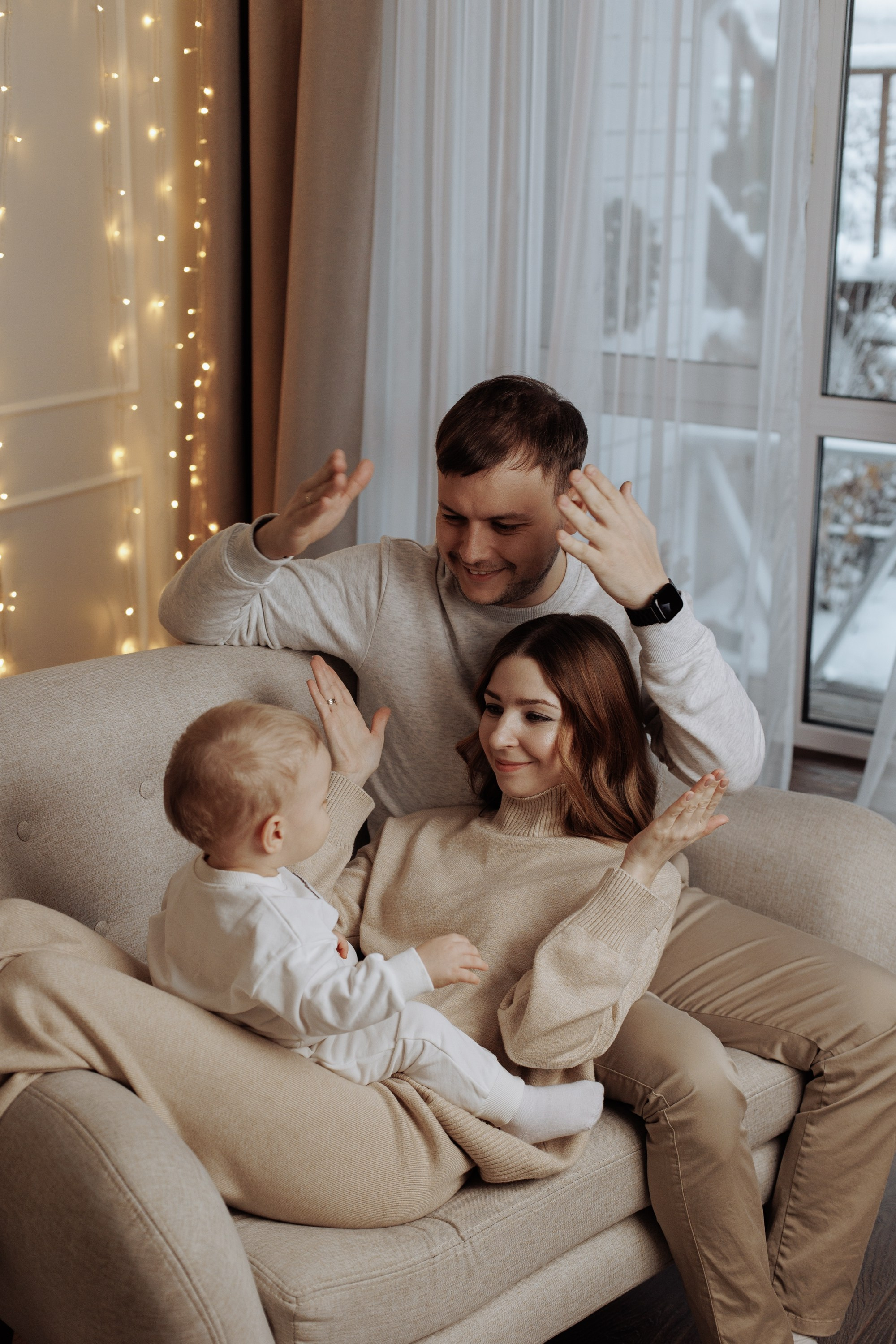 Семейная фотосессия «студия». Свадебный фотограф