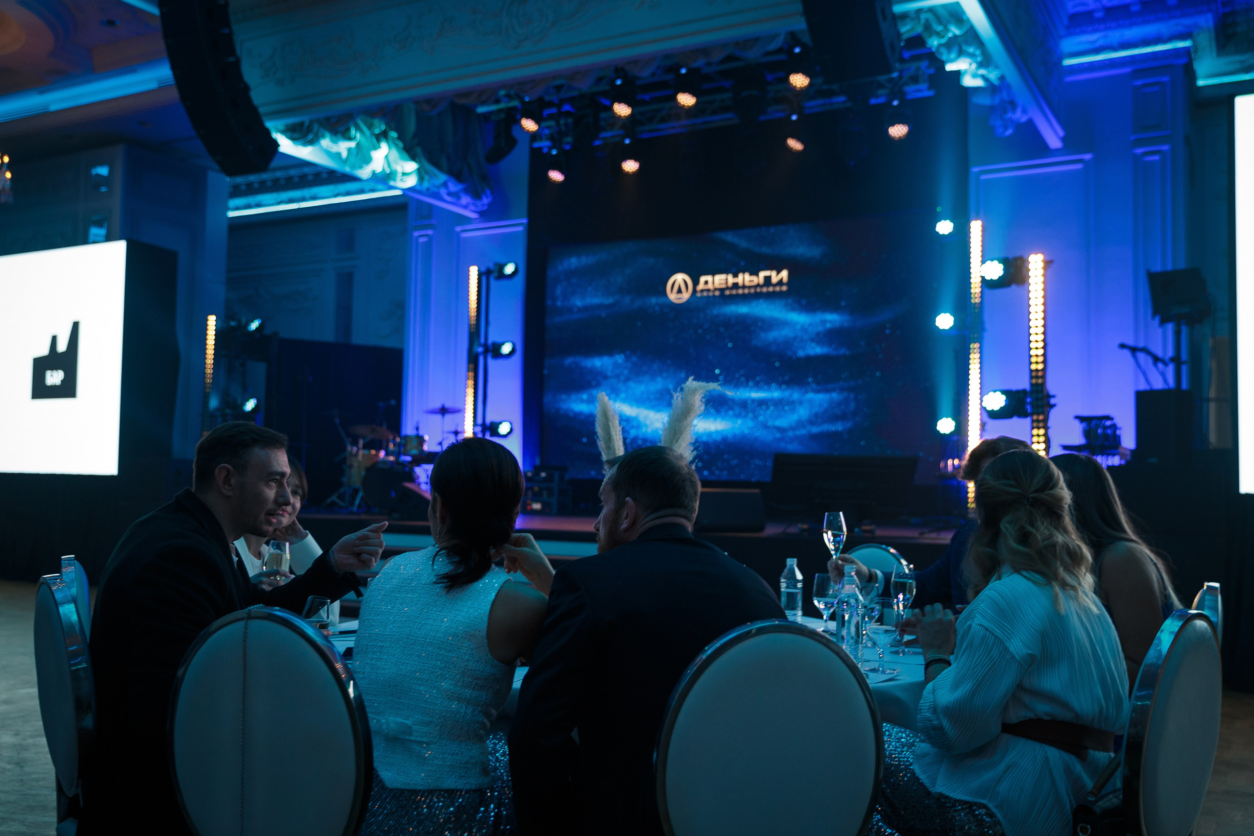 День рождения клуба «Деньги» 6 лет 2025. Репортажный Фотограф Александр Назаров. Москва и М.О