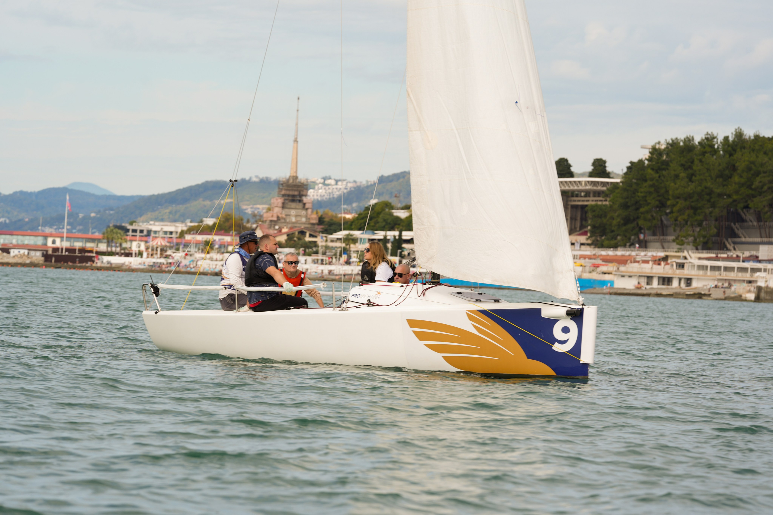 Яхтенная регата для компании Агрегатка. Репортажный фотограф в Красной Поляне и Сочи Павлюченко Екатерина
