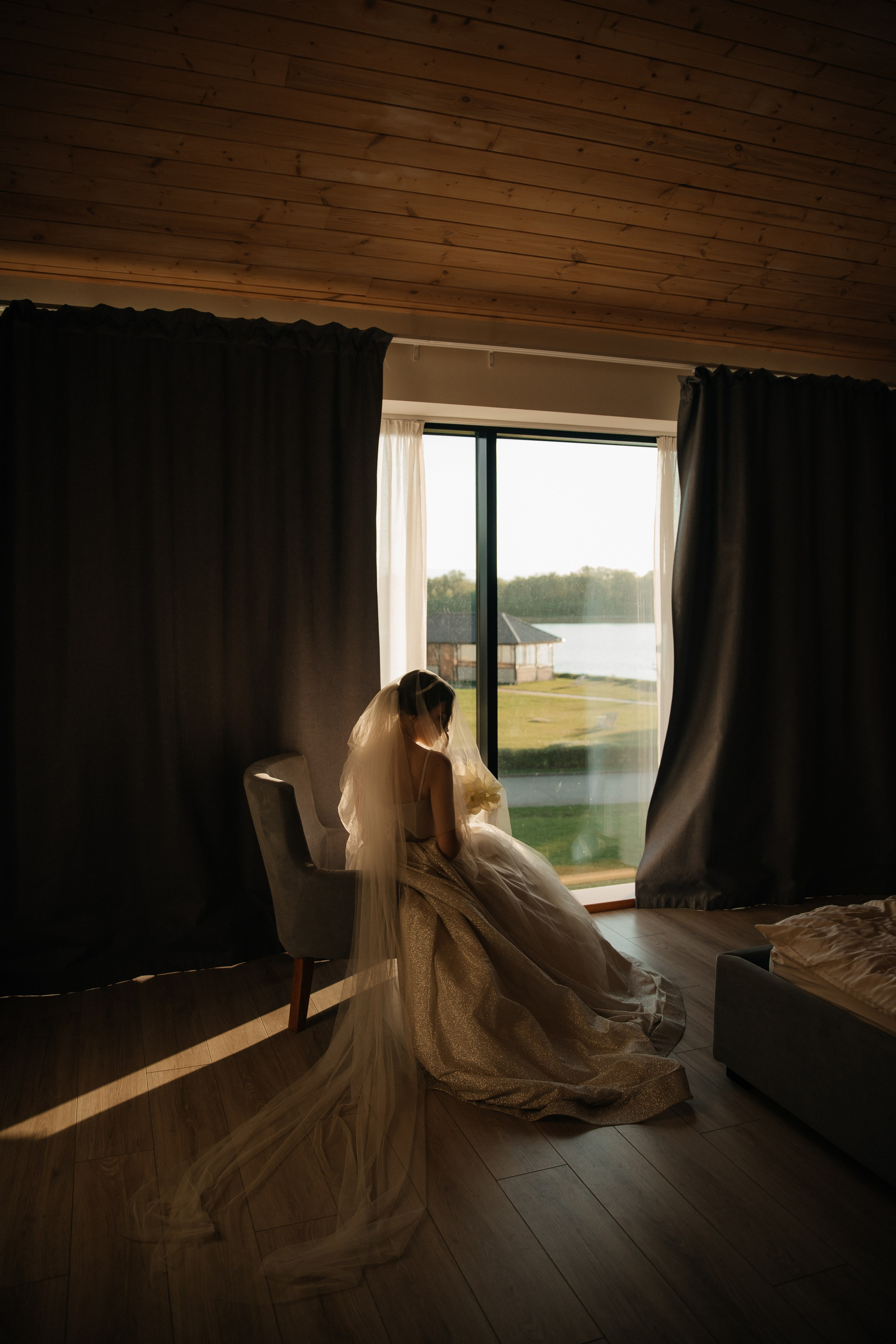 Wedding «Sunlight». Свадебные фотограф и видеограф Наталья и Анатолий Новиковы СПб