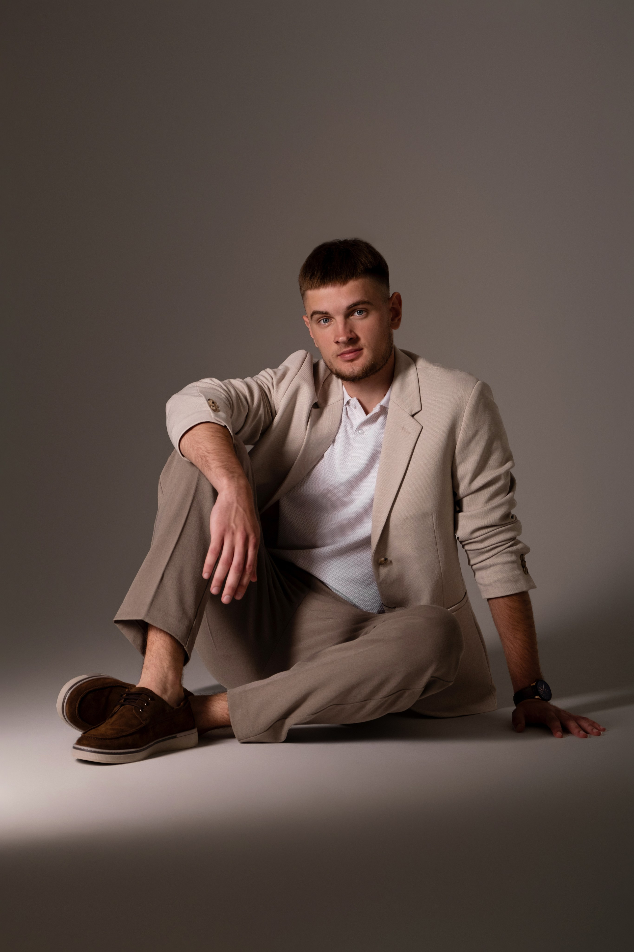 Владимир. Профессиональная фотосъемка в Крыму. Натуральные эмоции и живые кадры. Забронируйте дату прямо сейчас!