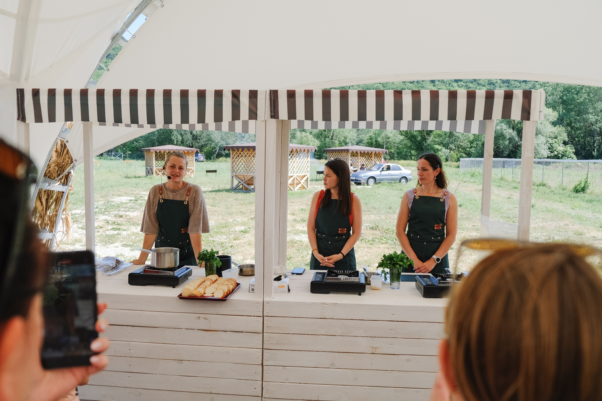 Репортаж на ферме. Профессиональная фотосъемка в Крыму. Натуральные эмоции и живые кадры. Забронируйте дату прямо сейчас!