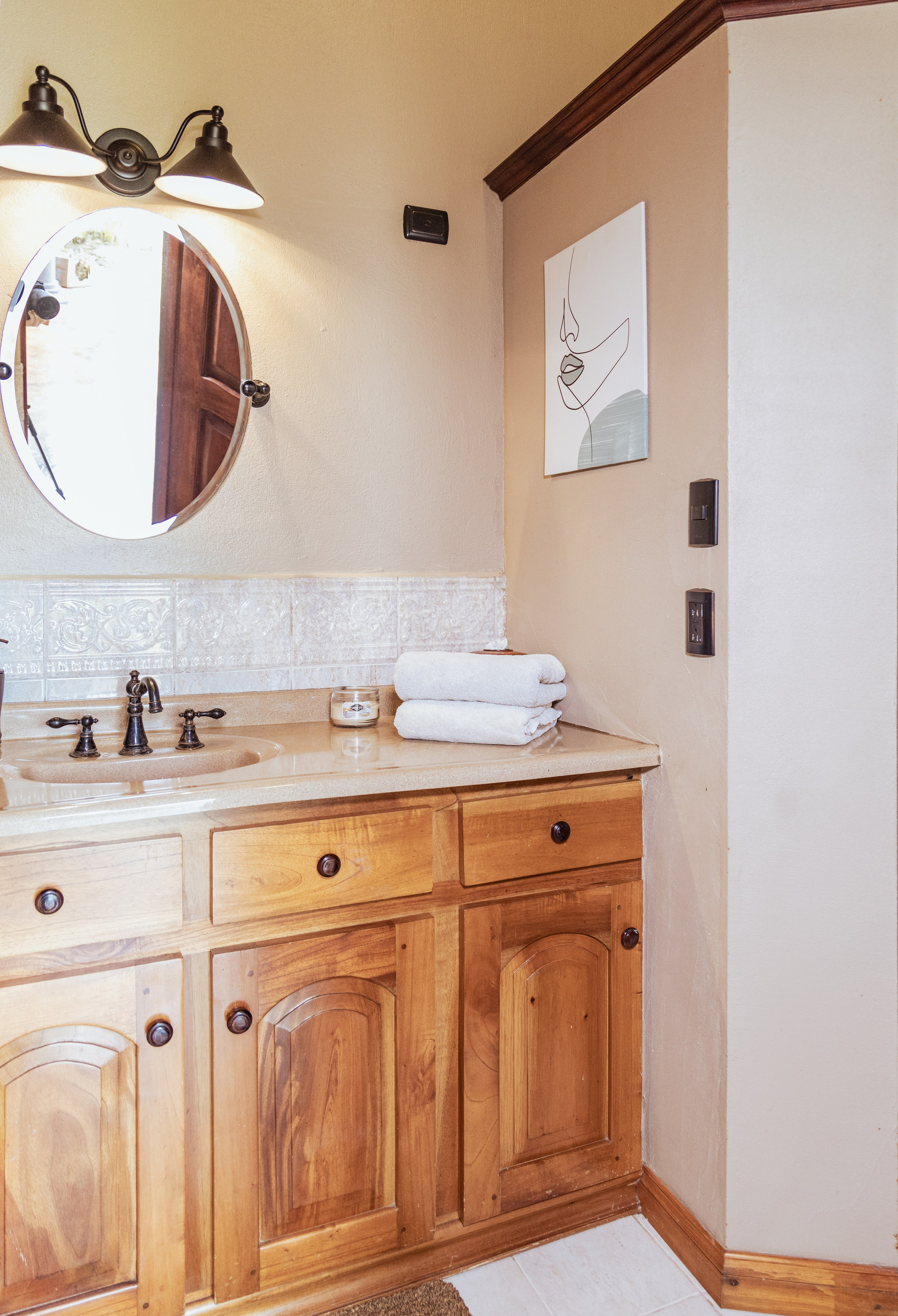 Real estate property for rent in Costa Rica. Family, portrait, content photo in Costa Rica Evgeniya Besprozvannykh