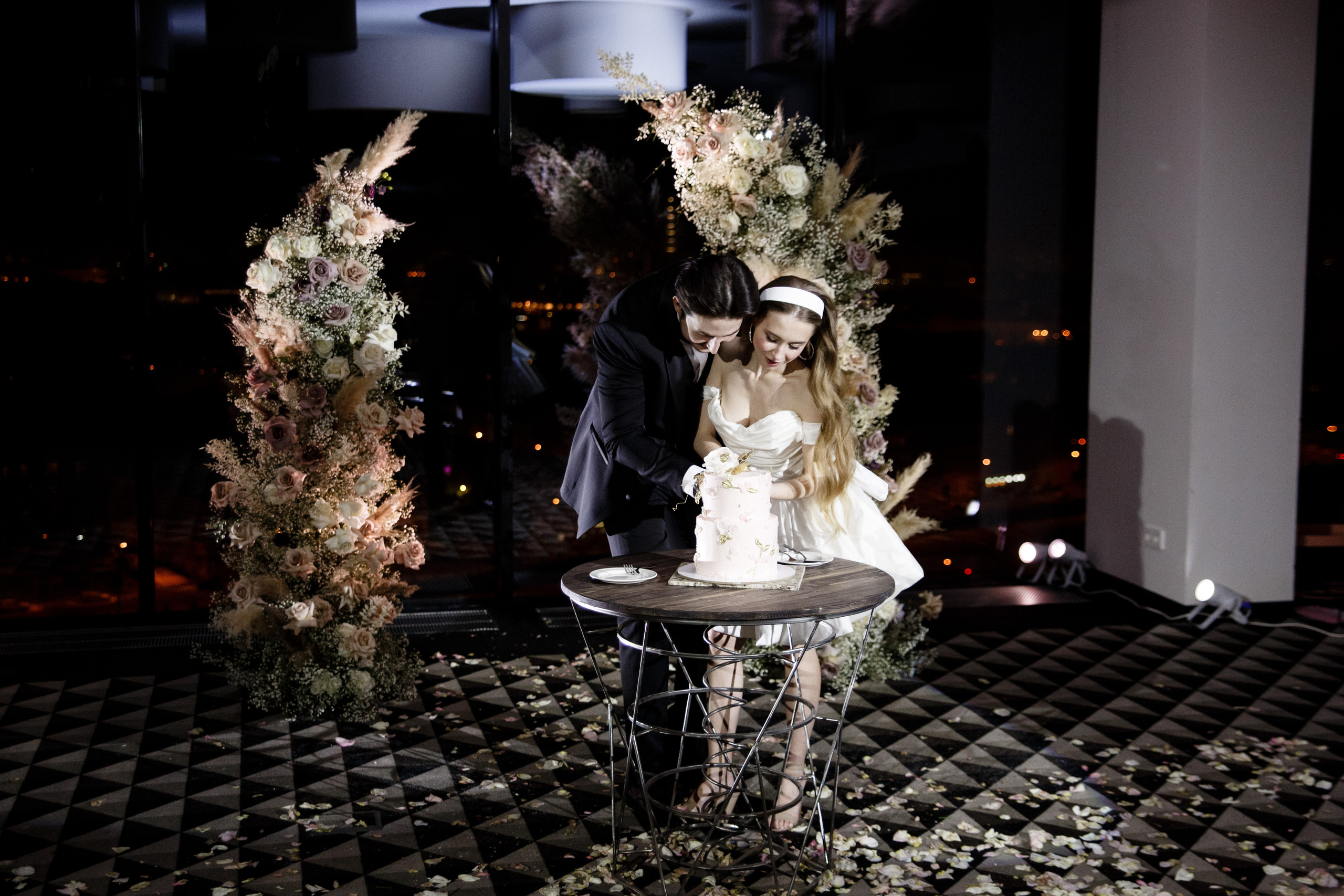 Свадьба в отеле Калейдоскоп. Свадебный фотограф в Санкт-Петербурге Никита Кузякин