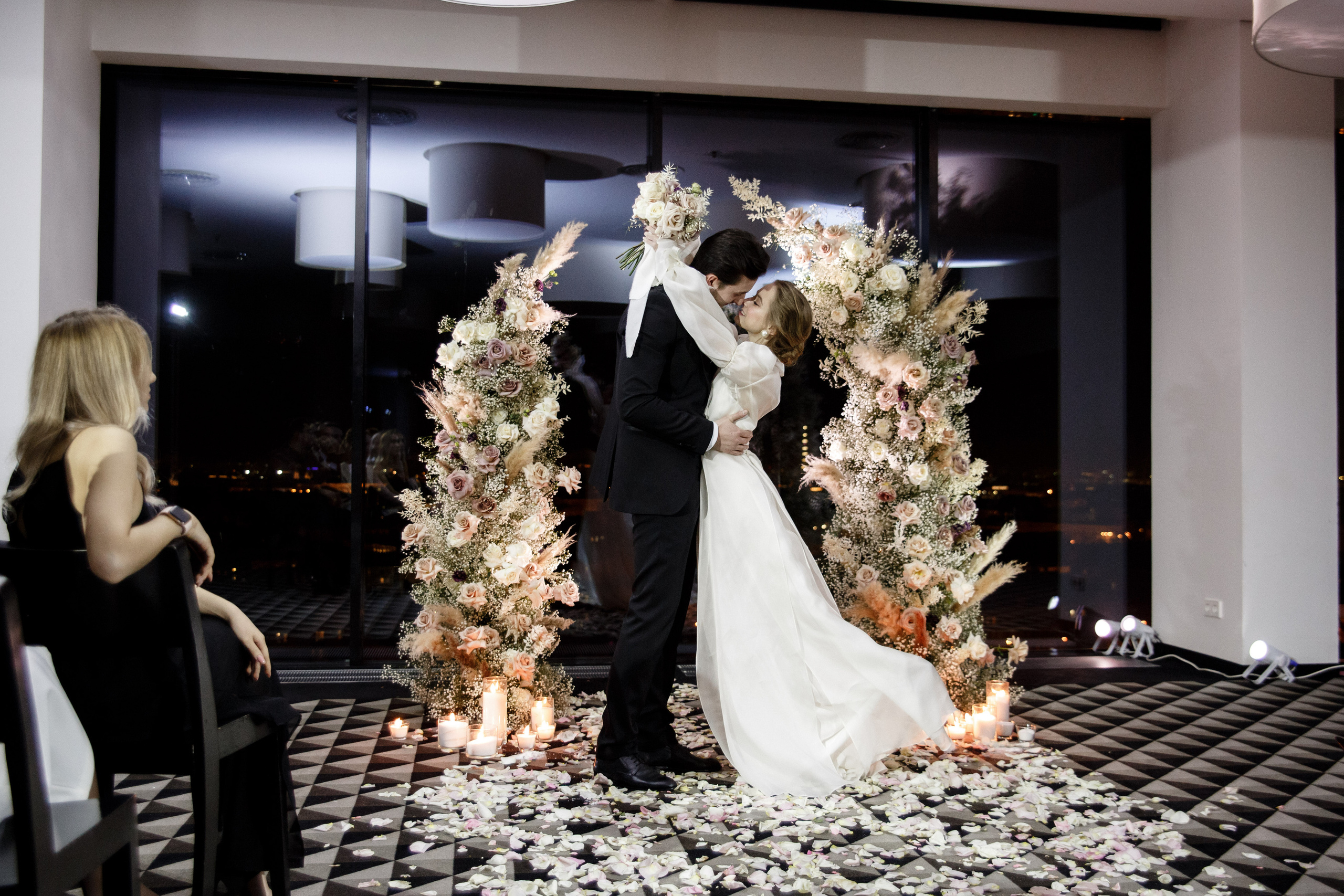 Свадьба в отеле Калейдоскоп. Свадебный фотограф в Санкт-Петербурге Никита Кузякин