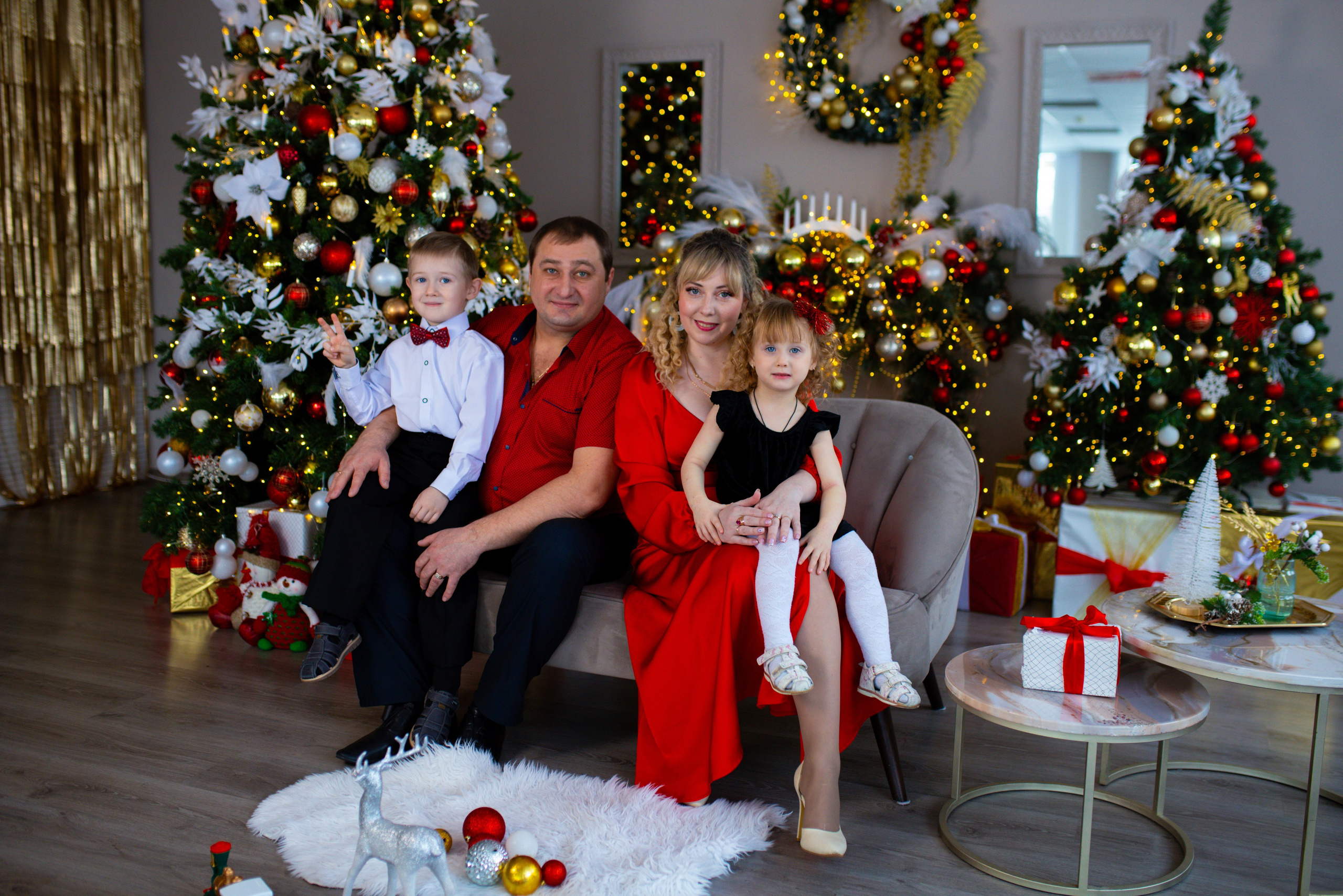 Семейная новогодняя фотосессия. Свадебный и семейный фотограф Виолетта в Липецке