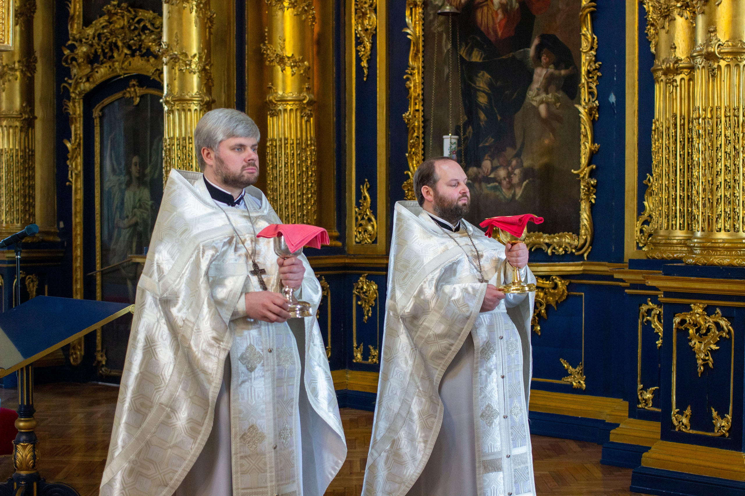 ВЕЛИКАЯ СУББОТА. НИКОЛО-БОГОЯВЛЕНСКИЙ МОРСКОЙ СОБОР