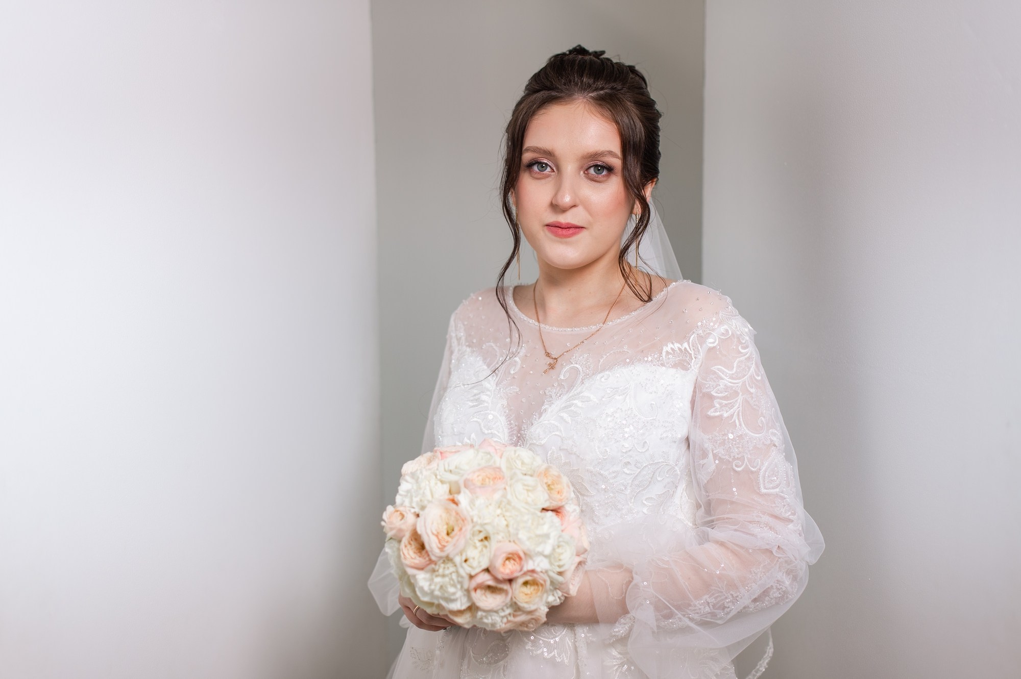 Студия и банкет. Свадебный и семейный фотограф в Омске Мормулев Михаил