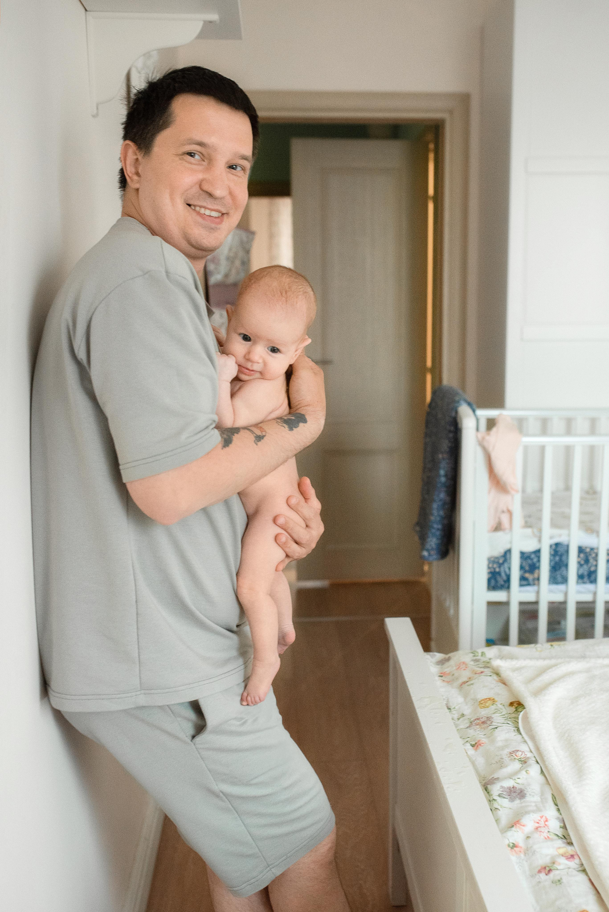 Мария, 3 месяца (домашняя фотосессия в стиле Lifestyle). Фотограф новорожденных в Екатеринбурге Лена Ильина