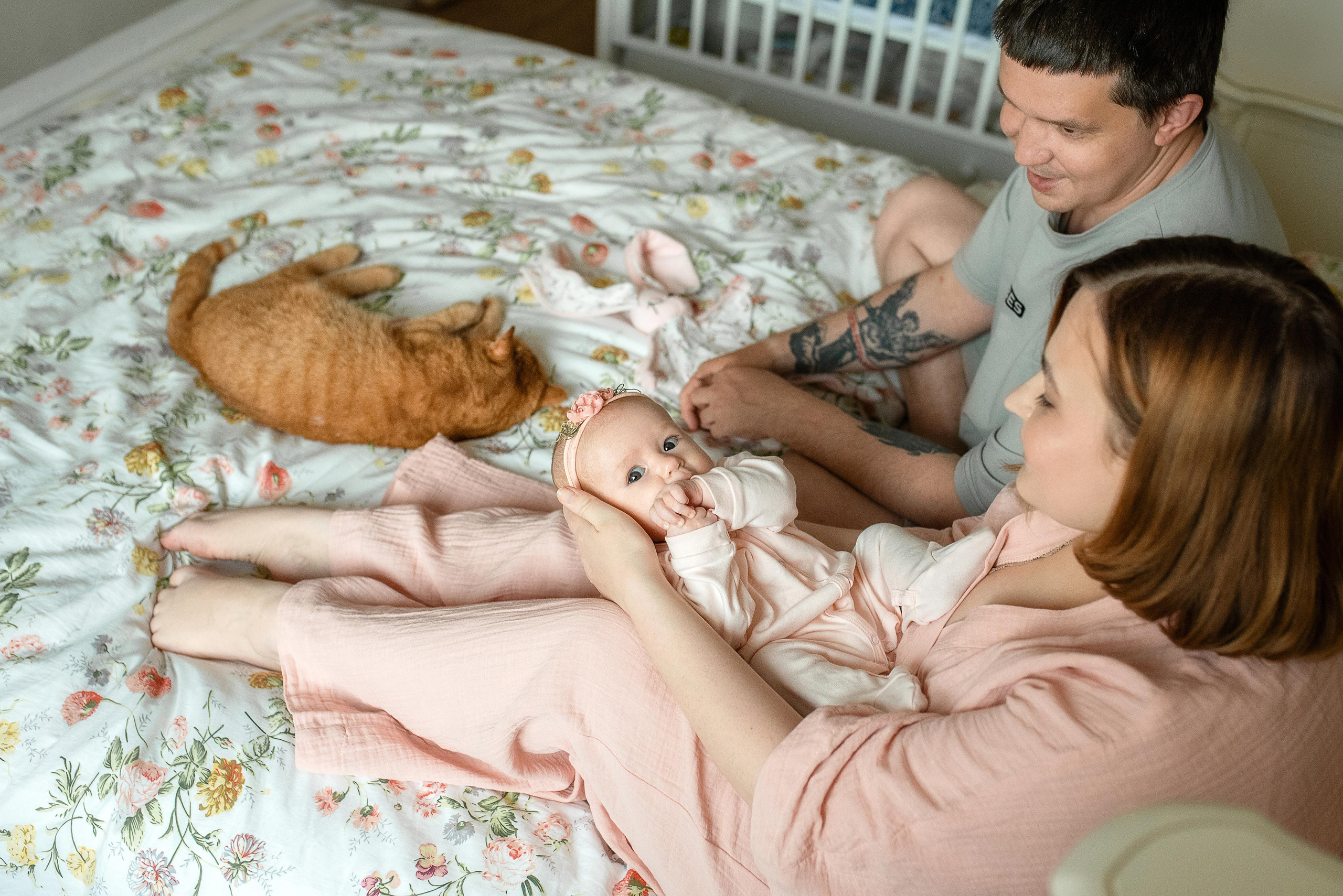 Мария, 3 месяца (домашняя фотосессия в стиле Lifestyle). Фотограф новорожденных в Екатеринбурге Лена Ильина