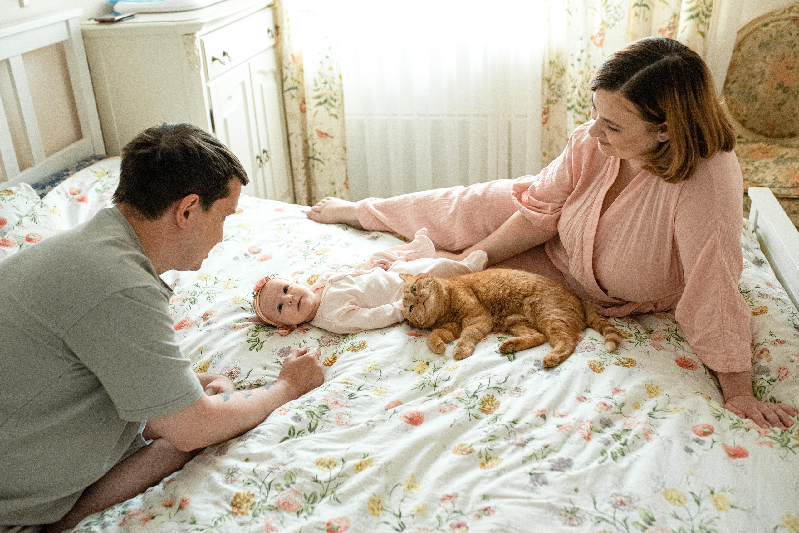 Мария, 3 месяца (домашняя фотосессия в стиле Lifestyle). Фотограф новорожденных в Екатеринбурге Лена Ильина