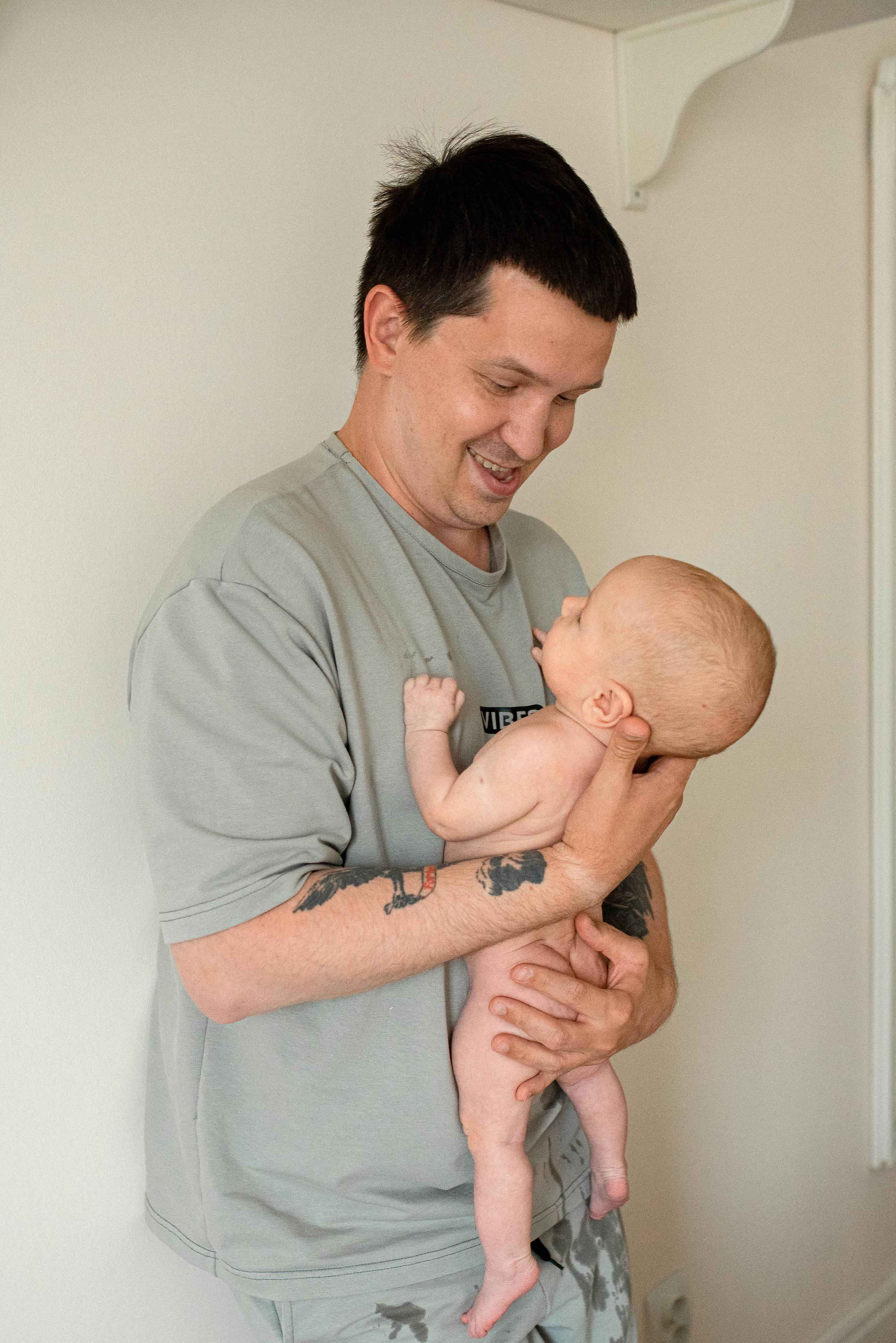 Мария, 3 месяца (домашняя фотосессия в стиле Lifestyle). Фотограф новорожденных в Екатеринбурге Лена Ильина