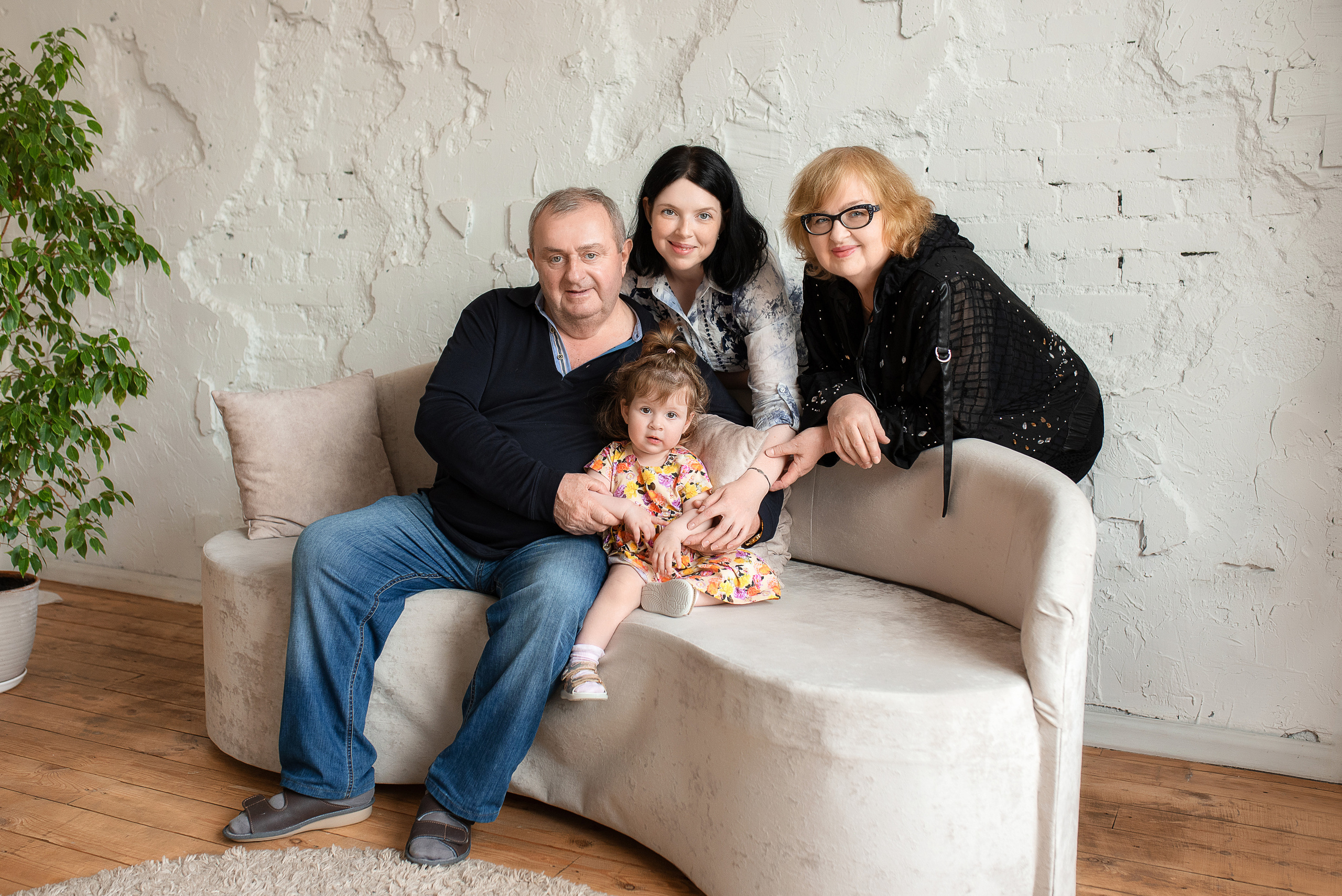 Полина, 1 годик (фотостудия Lightroom). Фотограф новорожденных в Екатеринбурге Лена Ильина