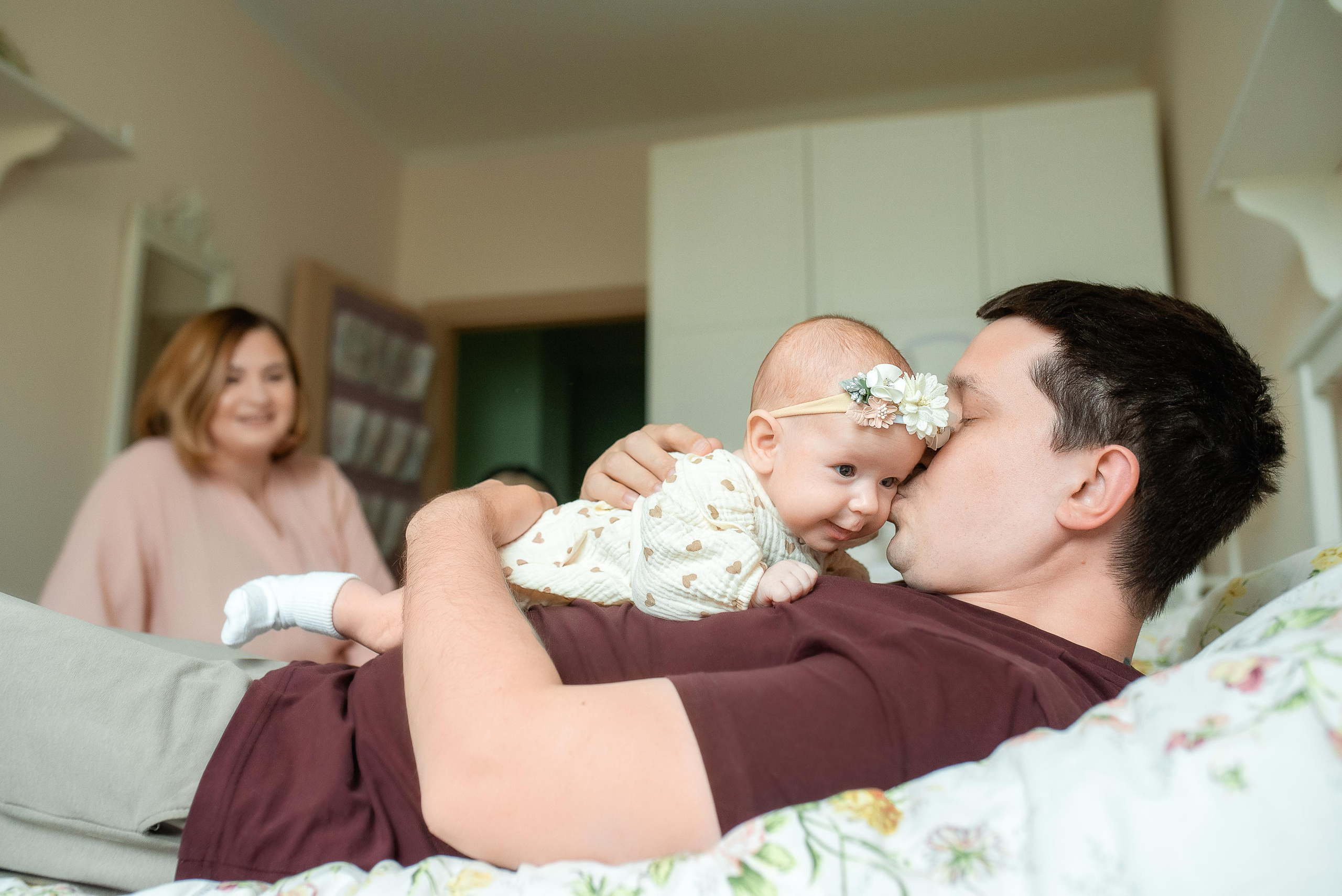 Мария, 3 месяца (домашняя фотосессия в стиле Lifestyle). Фотограф новорожденных в Екатеринбурге Лена Ильина