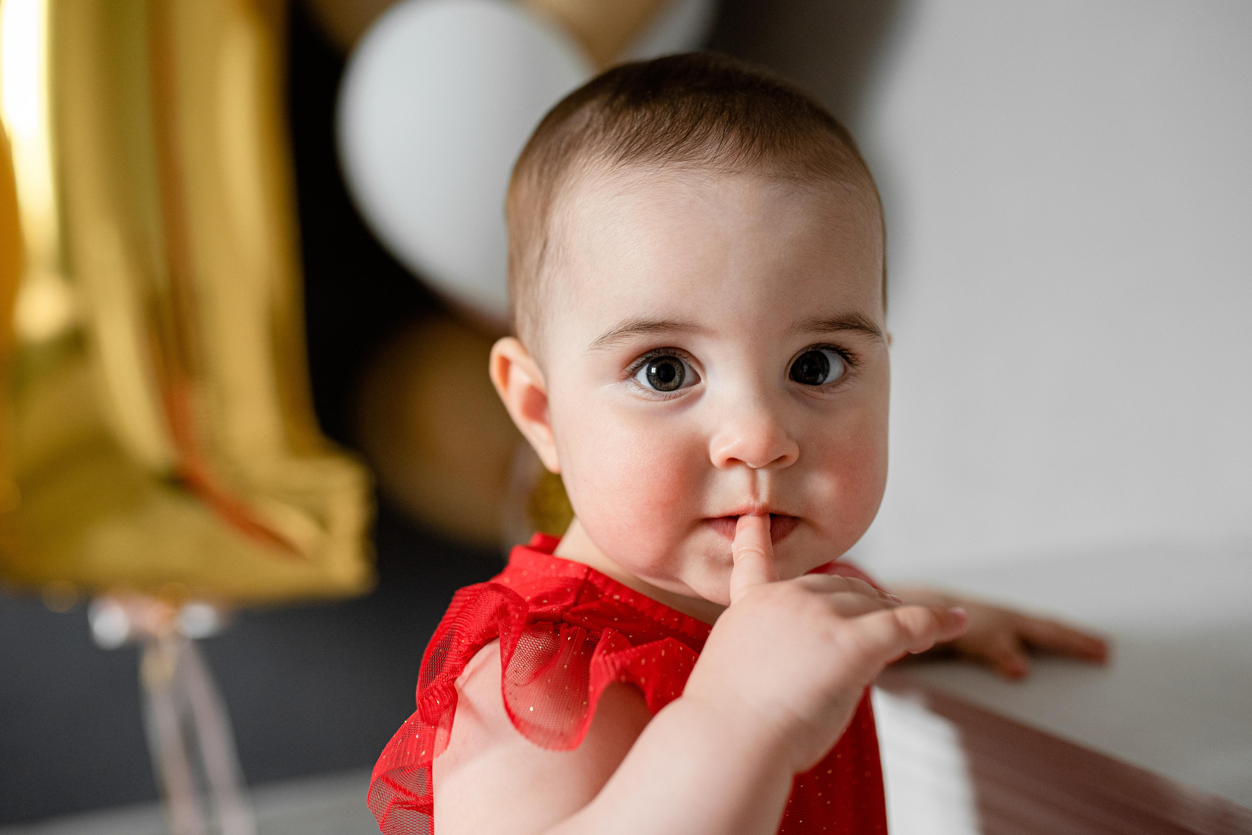 Мирослава, 1 годик (домашняя фотосессия). Фотограф новорожденных в Екатеринбурге Лена Ильина