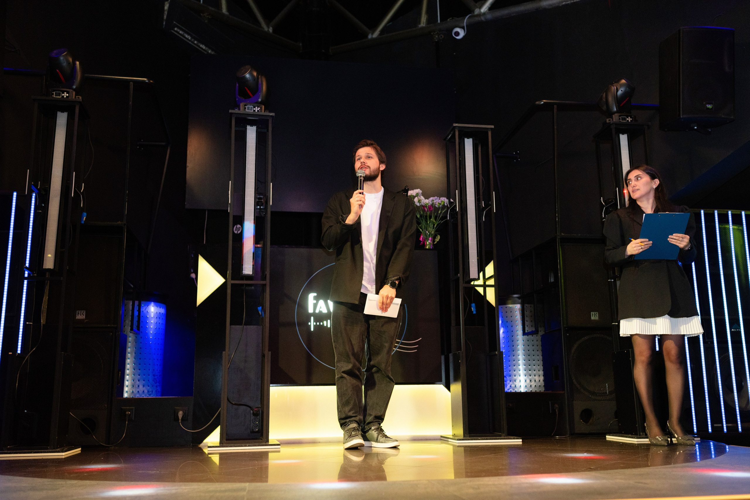 Конкурс в Favorite Place. Детский и семейный фотограф в Сургуте и Нефтеюганске Анна Старцева