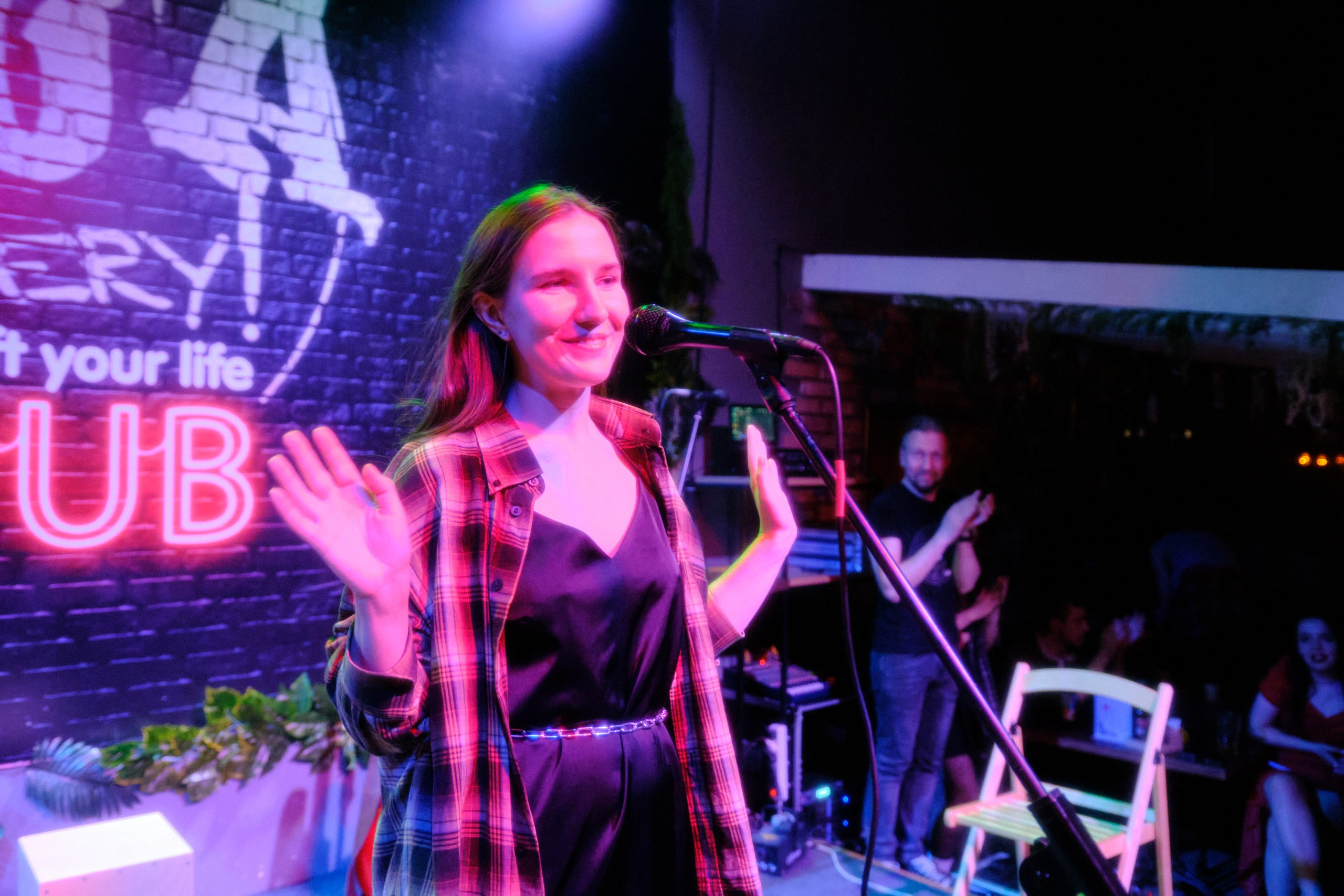 ArtaPub. Антон Ив