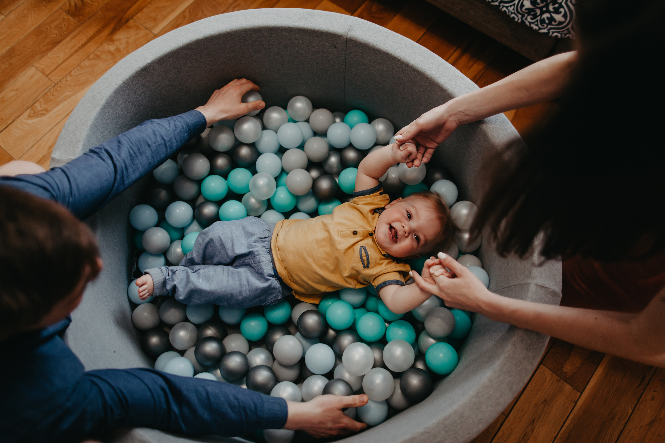 Домашняя фотосессия тюмень фотограф тюмень семейная фотосессия тюмень. Фотограф Шелудкова Яна, город Тюмень