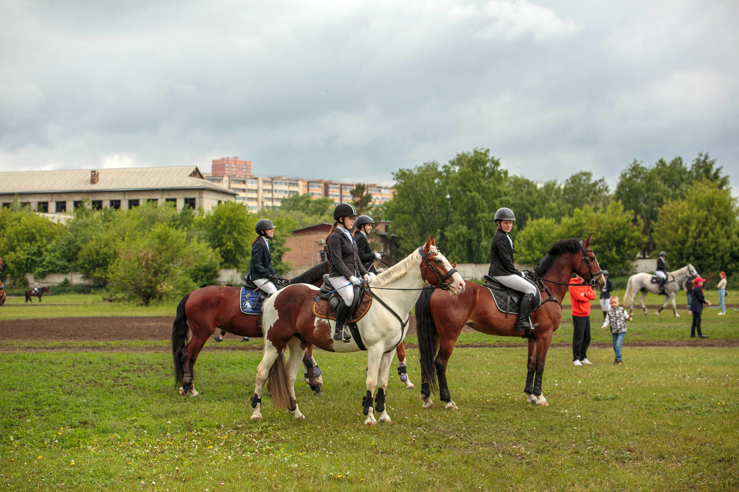 2024. Конный фотограф в Красноярске — Любовь Похабова