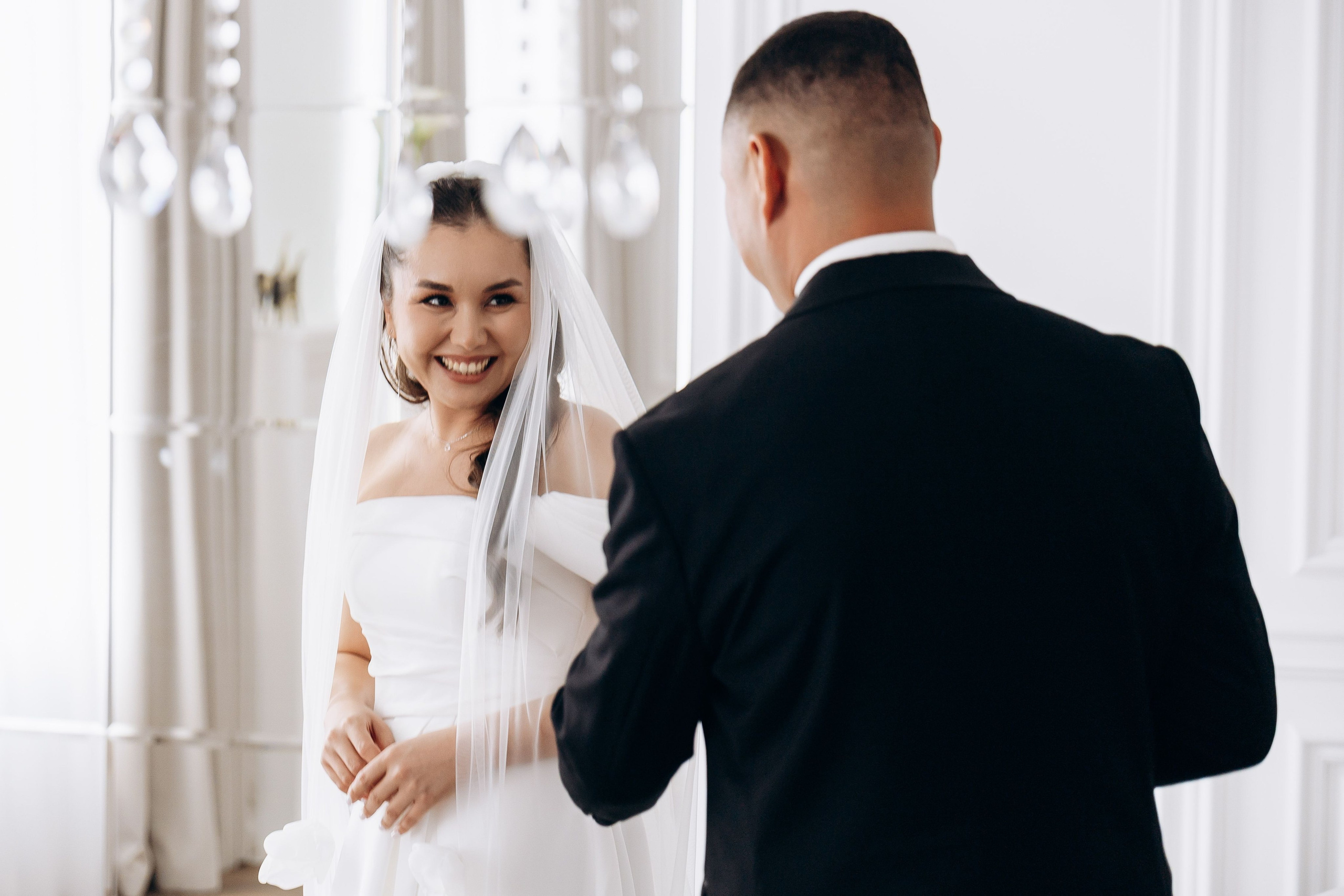 встреча жениха и невесты. фотограф на свадьбу в Казани