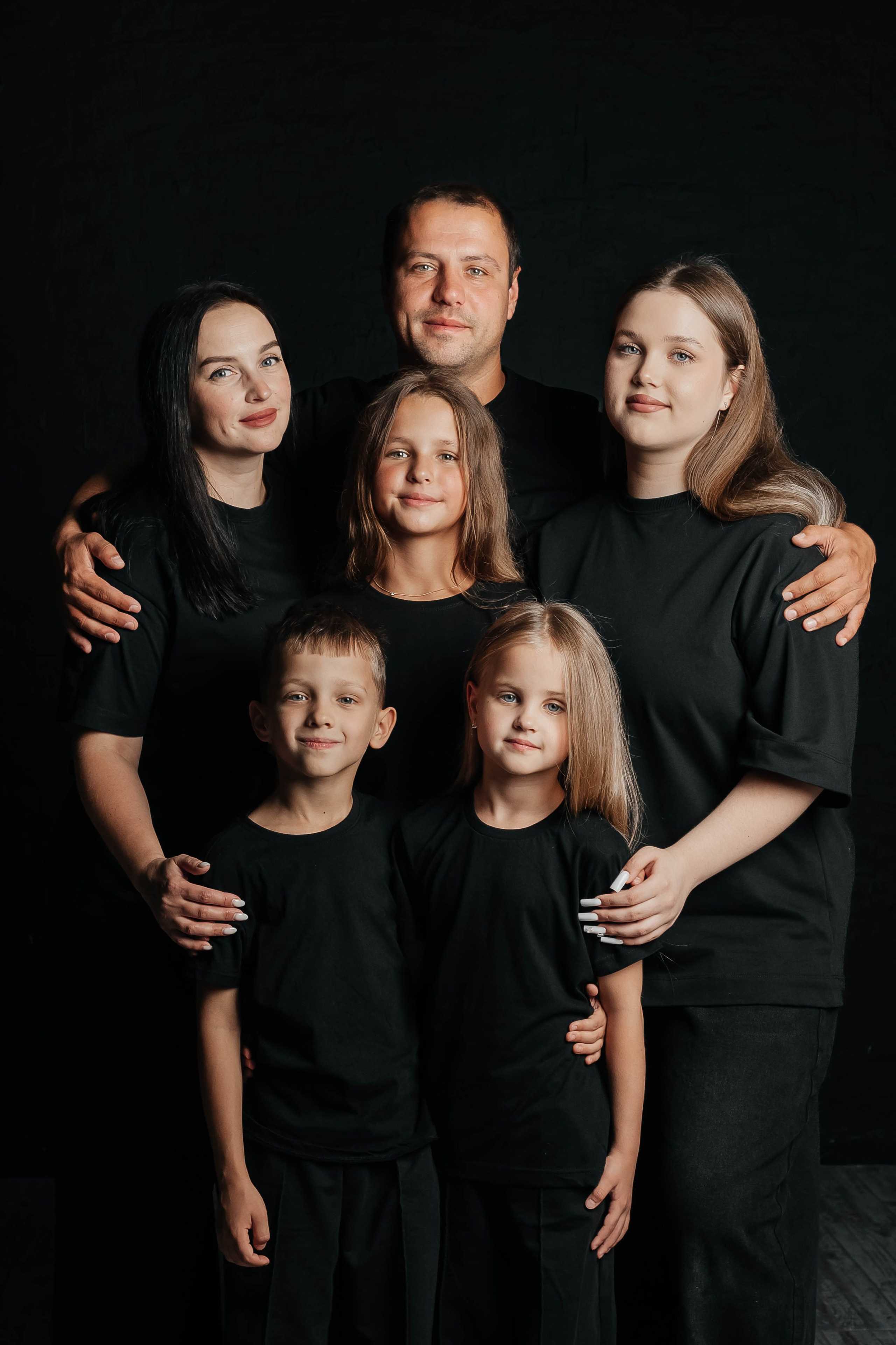 Семейная съёмка в студии. Свадебный и семейный фотограф г. Ярославль Савинская Анастасия