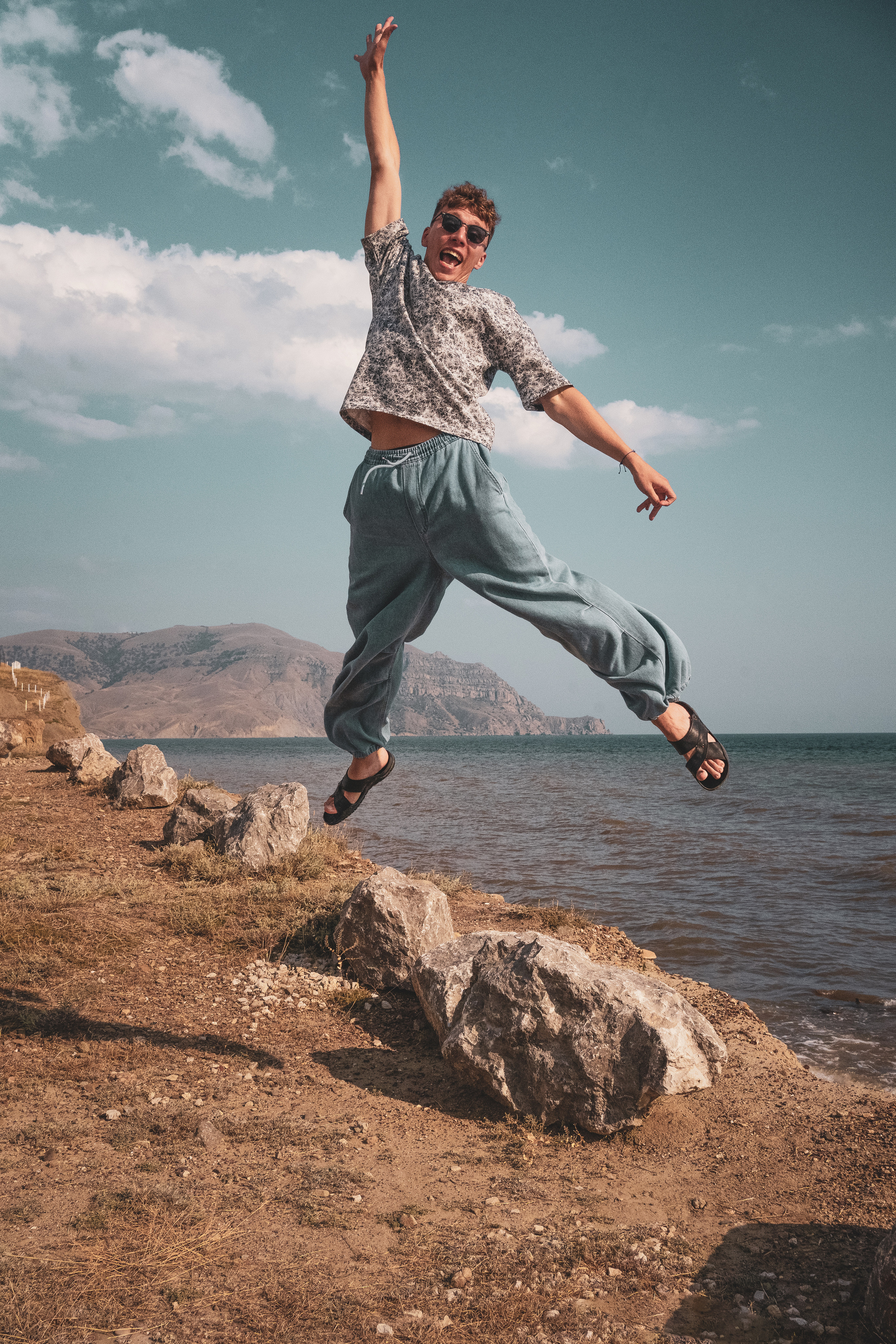 Дизайнерская одежда AMOYATO. Творческие фотосессии в Москве. Фотоальбом лидера группы ЯЛО