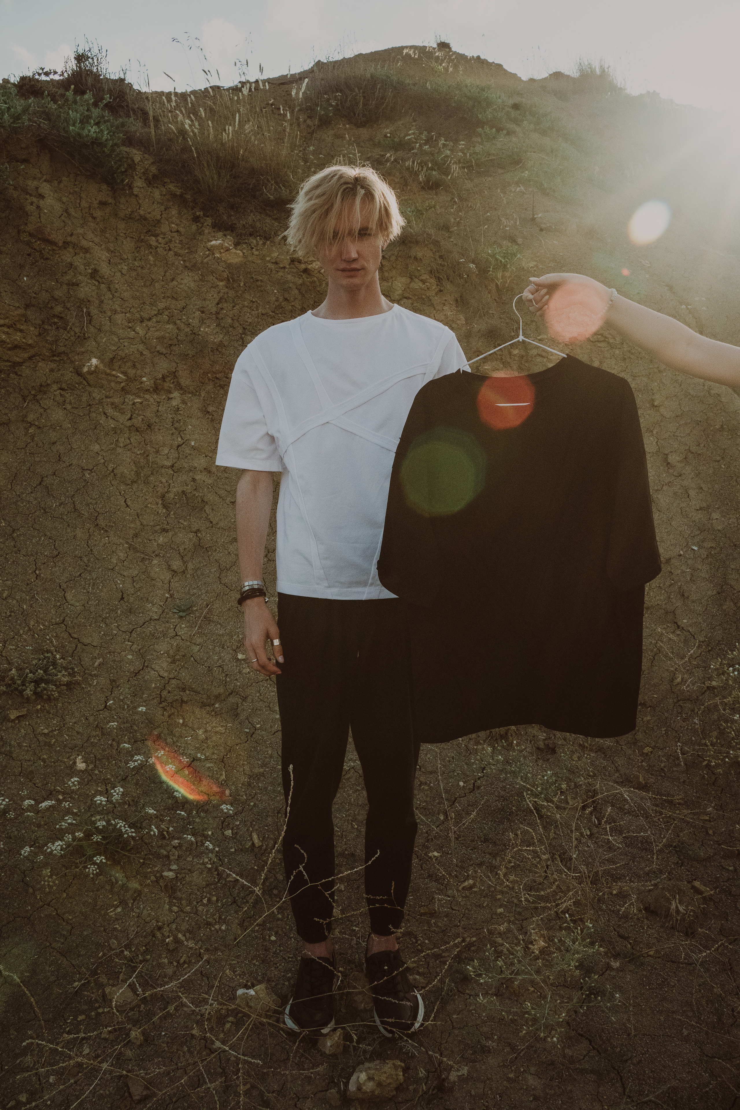 Дизайнерская одежда AMOYATO. Творческие фотосессии в Москве. Фотоальбом лидера группы ЯЛО