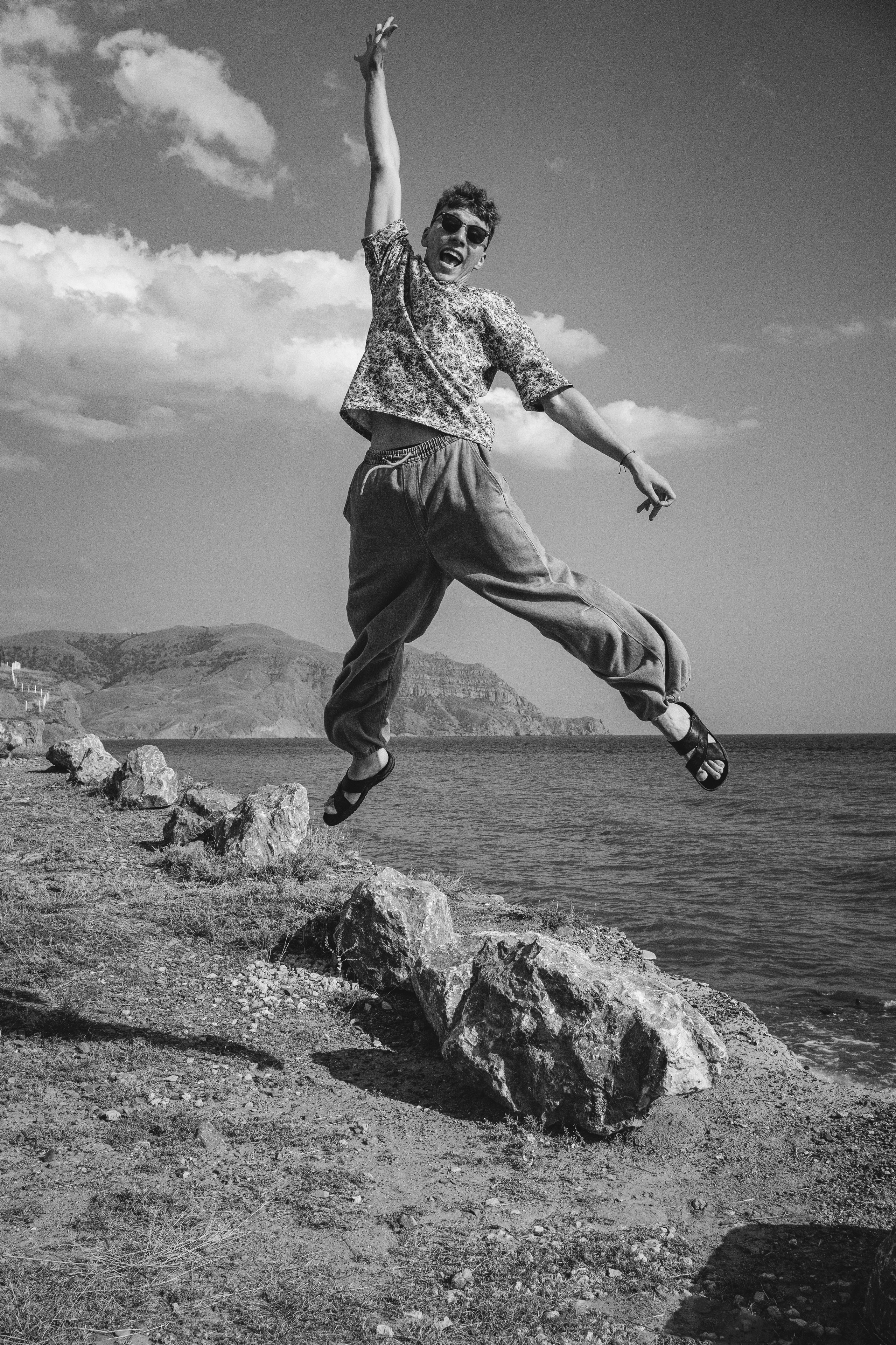 Дизайнерская одежда AMOYATO. Творческие фотосессии в Москве. Фотоальбом лидера группы ЯЛО