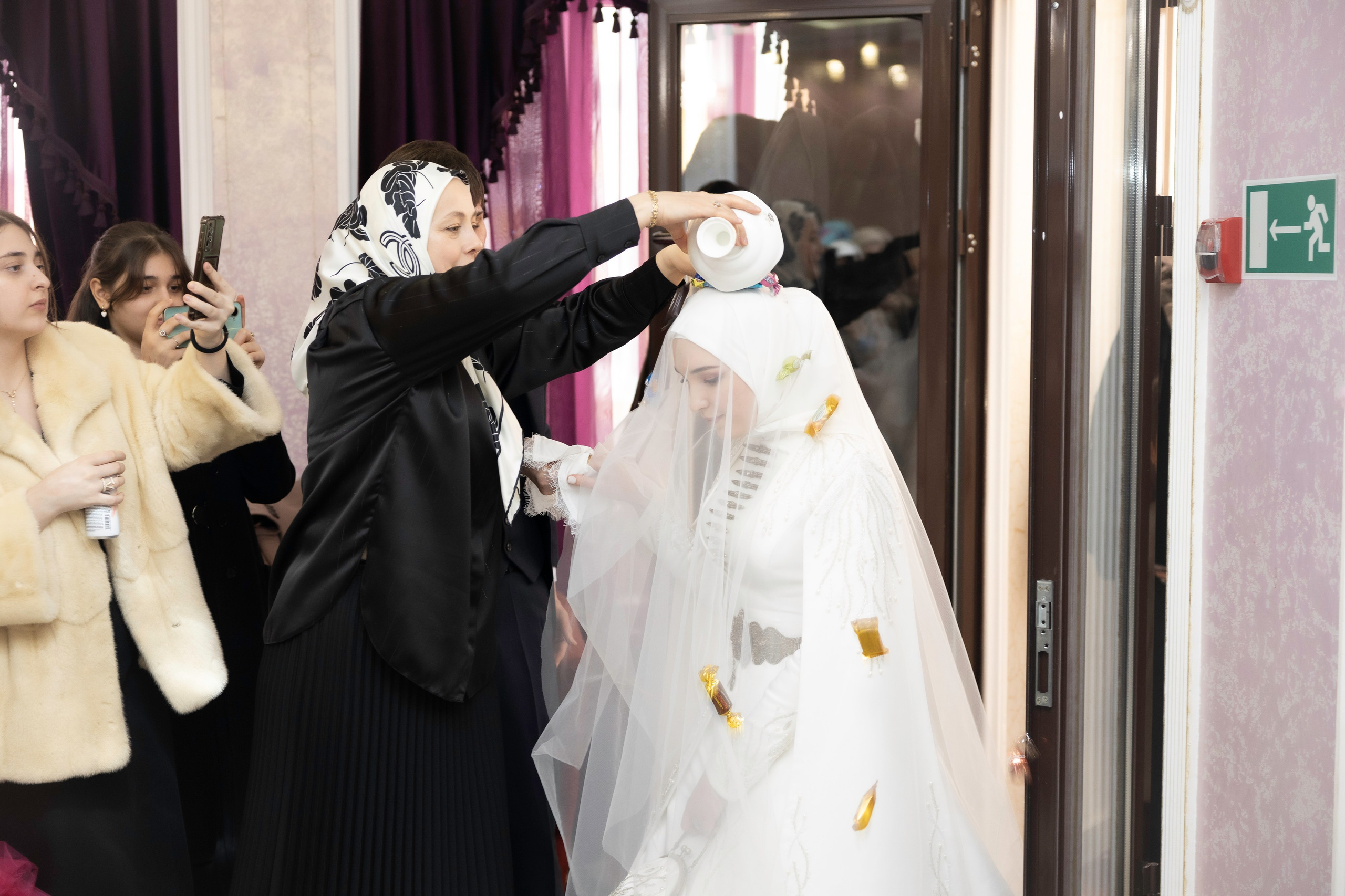 СВАДЕБНЫЕ ФОТОГРАФИИ. Фотограф Медина Газгиреева, Ингушетия!