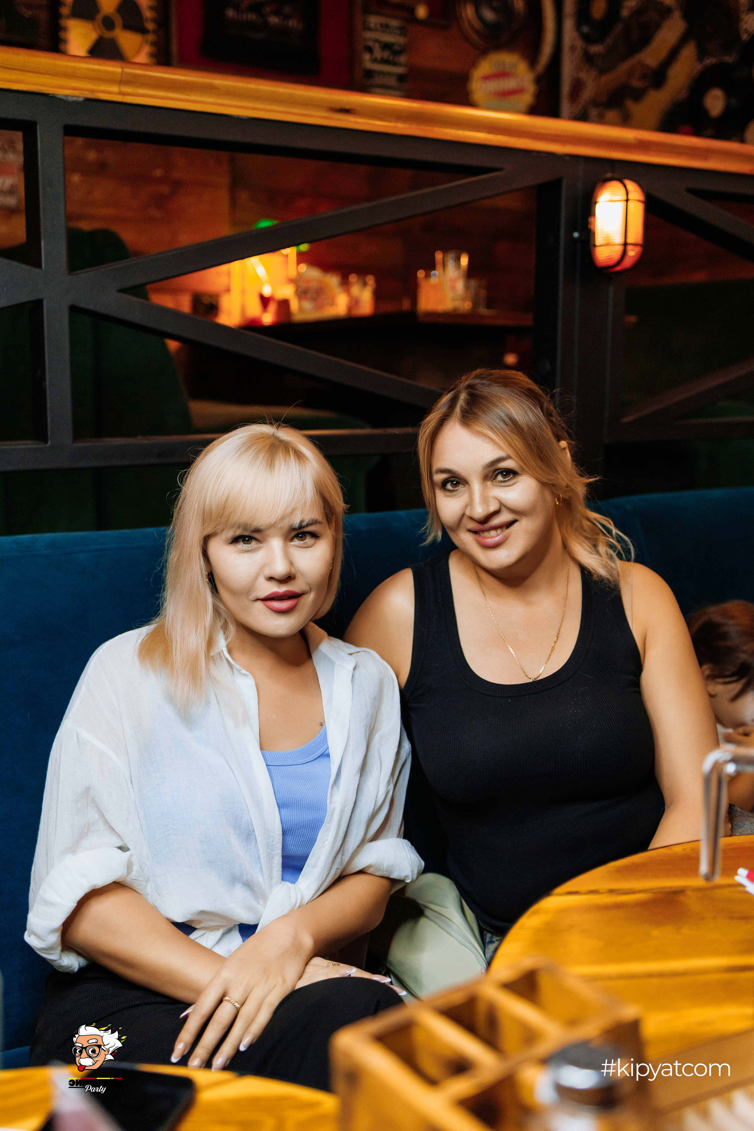 Эйнштейн Party