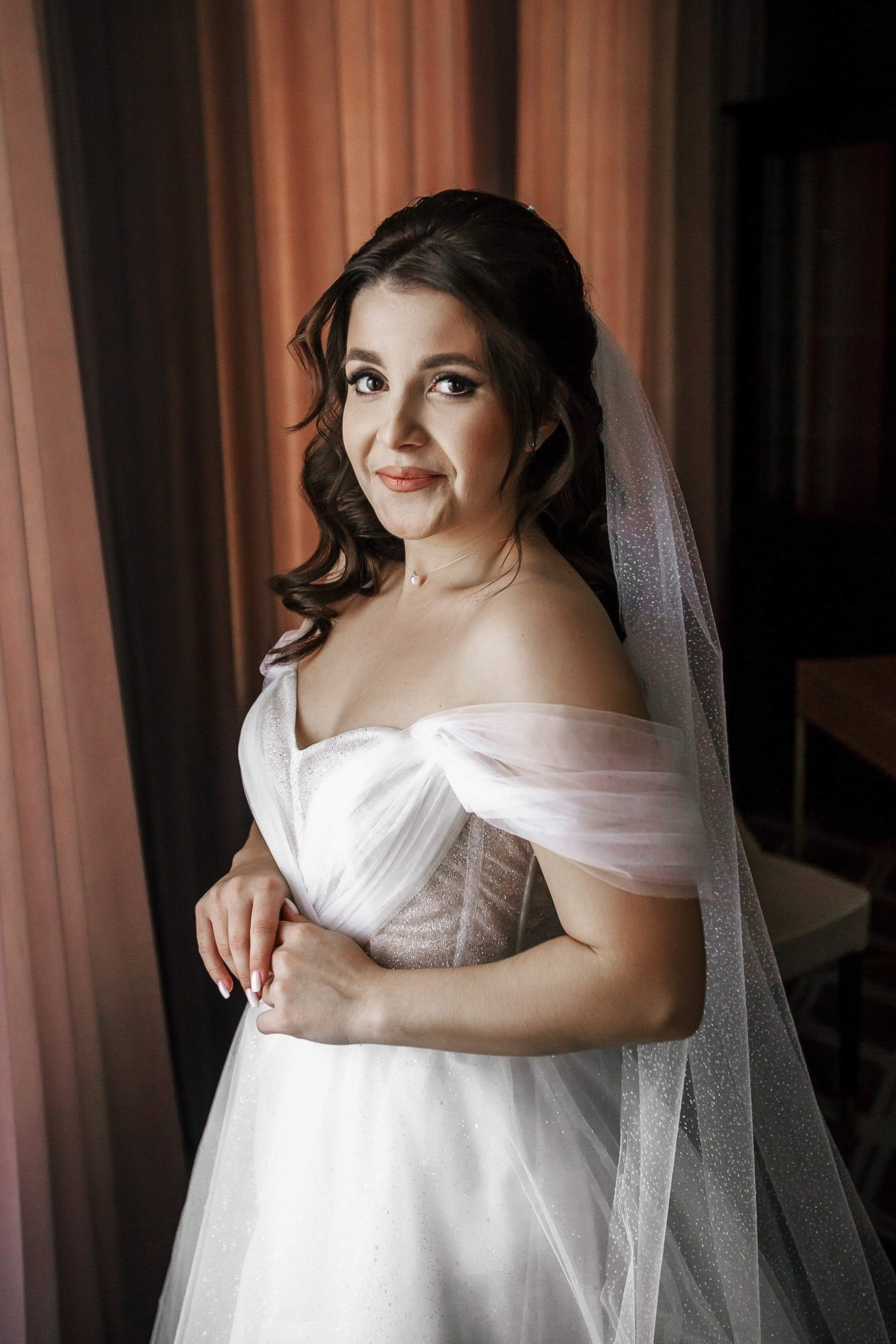 Артур и Дарья 10.12.2022. Фотосъёмка в Барнауле. Свадебный фотограф